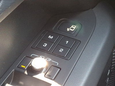 2022 Land Rover Defender 110 X-Dynamic HSE