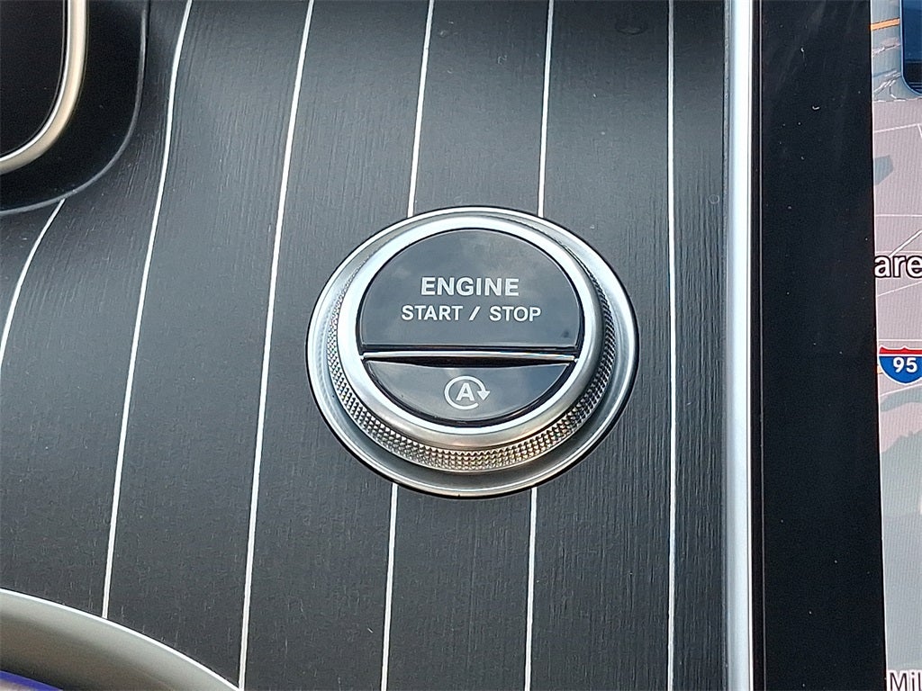 2025 Mercedes-Benz C-Class C 300 4MATIC®