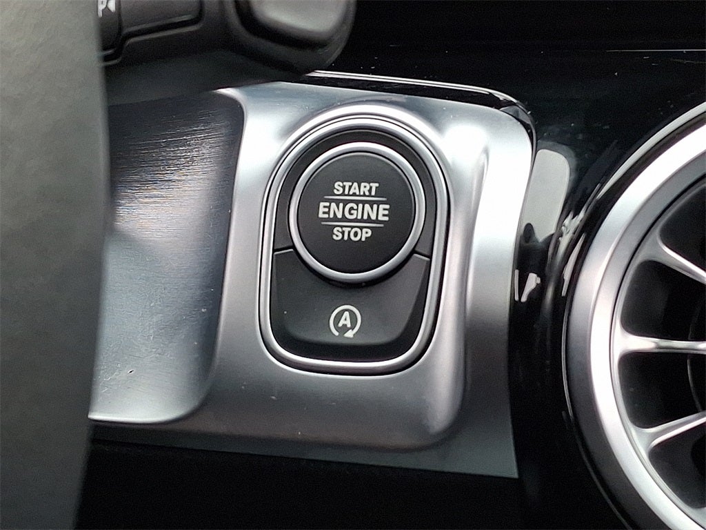 2026 Mercedes-Benz GLB GLB 250 4MATIC®