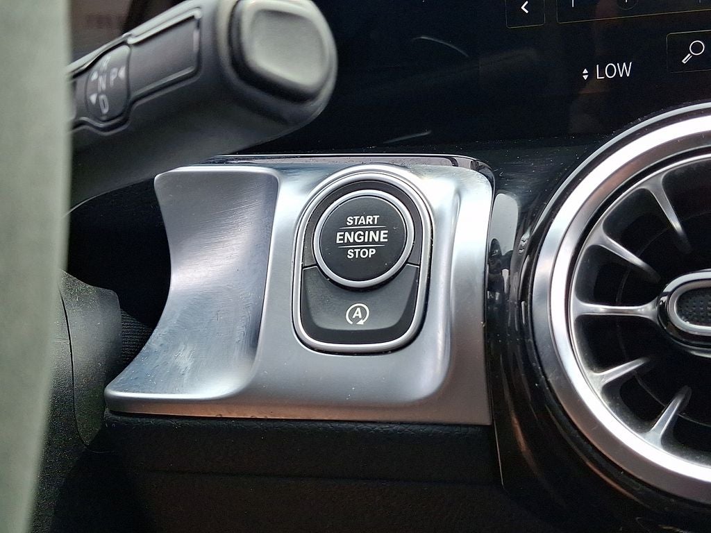 2023 Mercedes-Benz GLB GLB 35 AMG® 4MATIC®