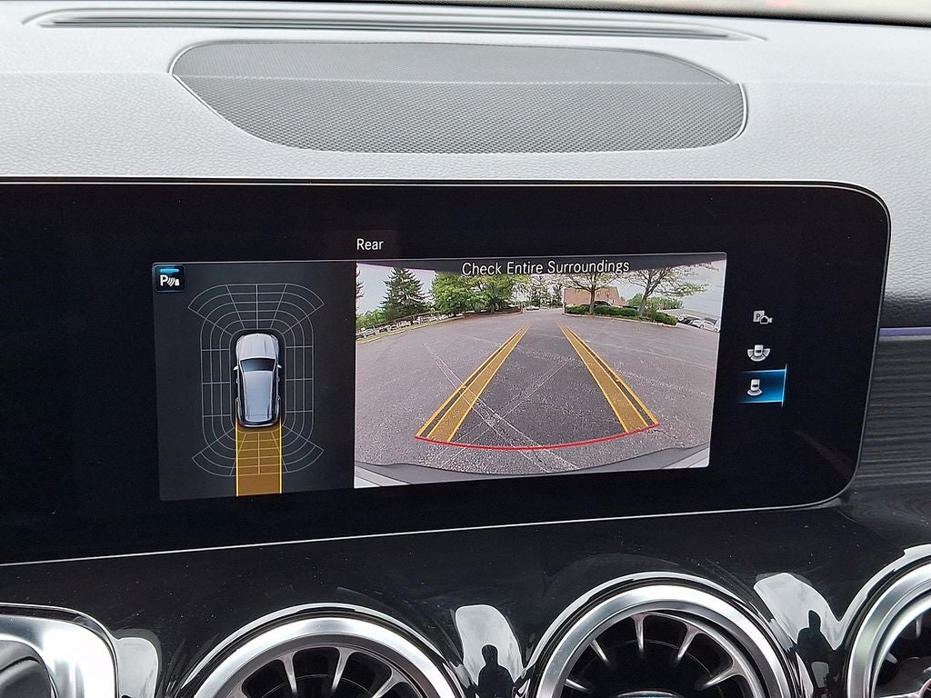 2023 Mercedes-Benz EQB 300 4MATIC®