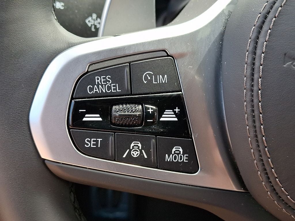 2026 BMW 8 Series 840i