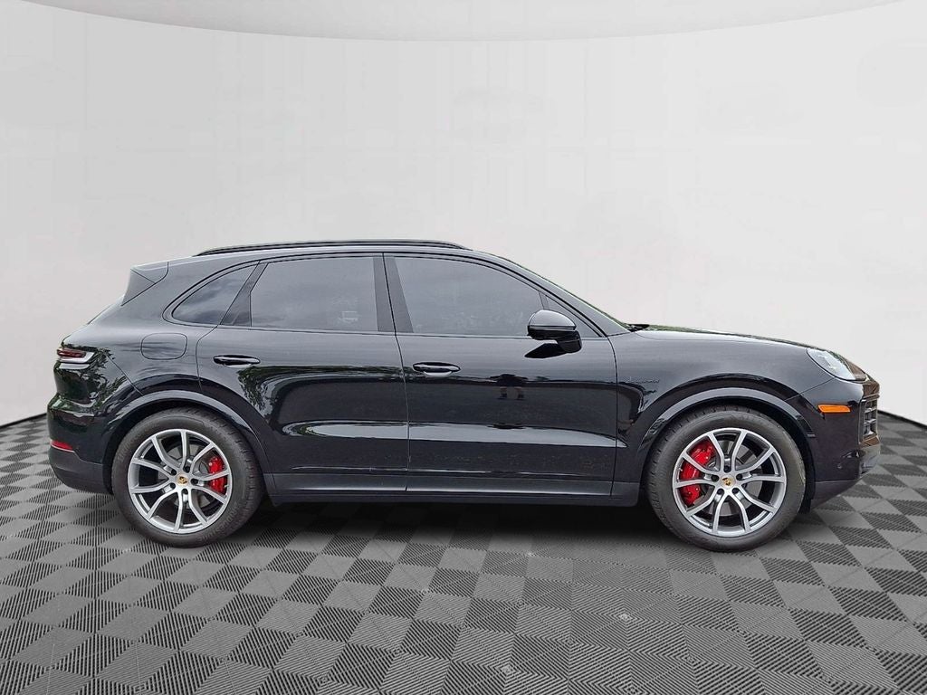 2024 Porsche Cayenne E-Hybrid S