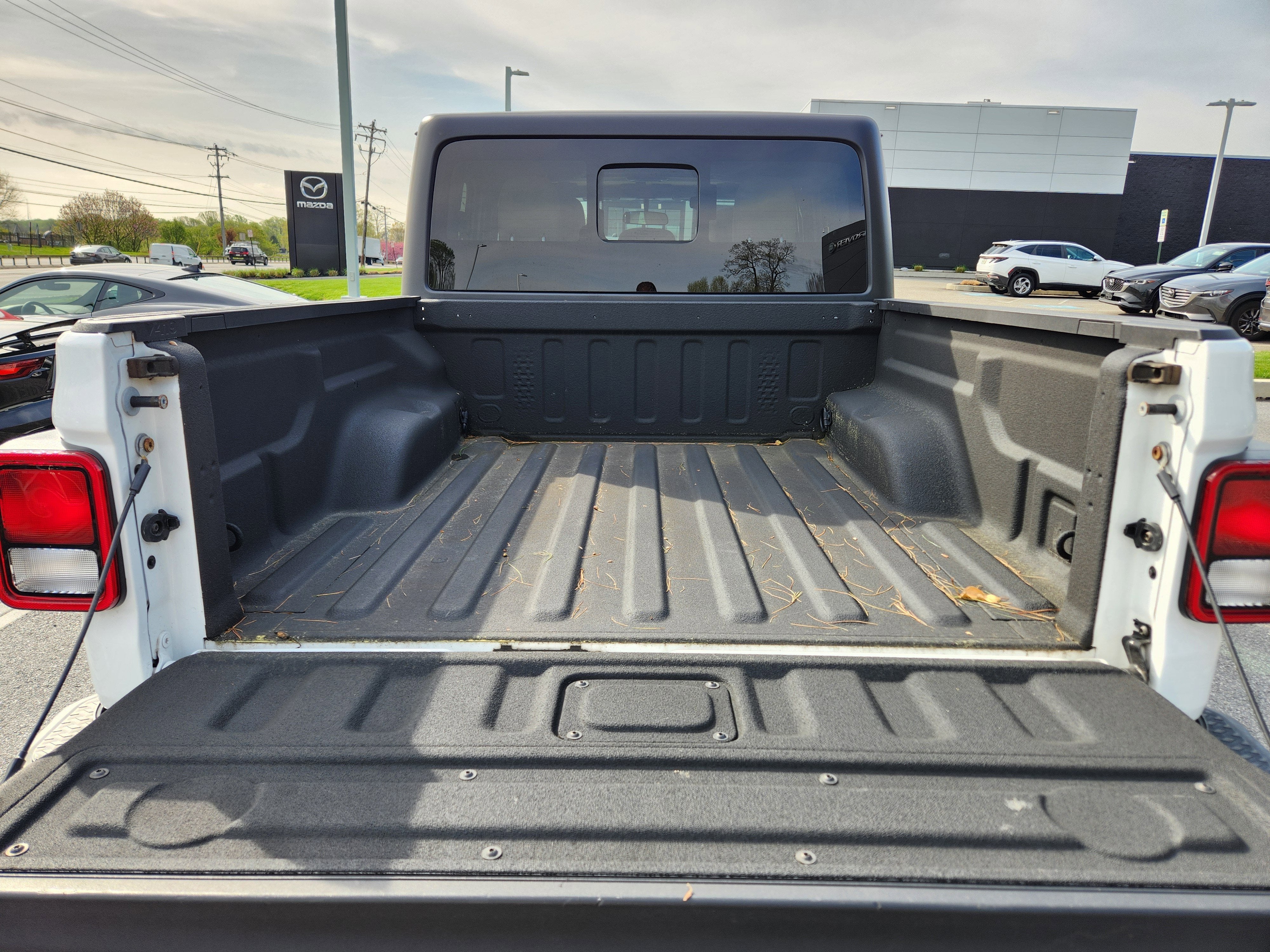 2020 Jeep Gladiator Sport