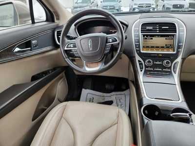 2019 Lincoln Nautilus Select