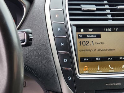 2019 Lincoln Nautilus Select