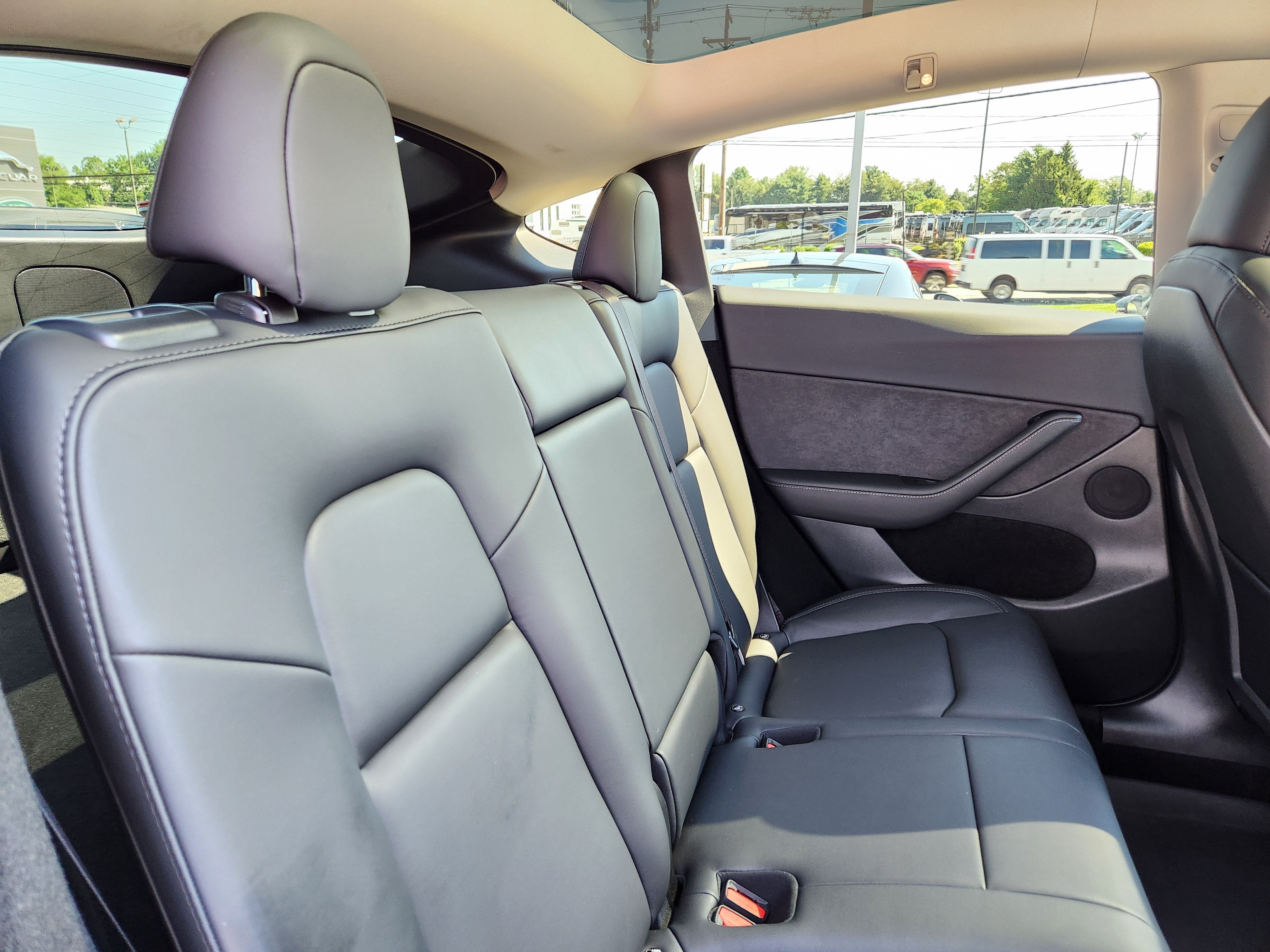 2024 Tesla Model Y Performance