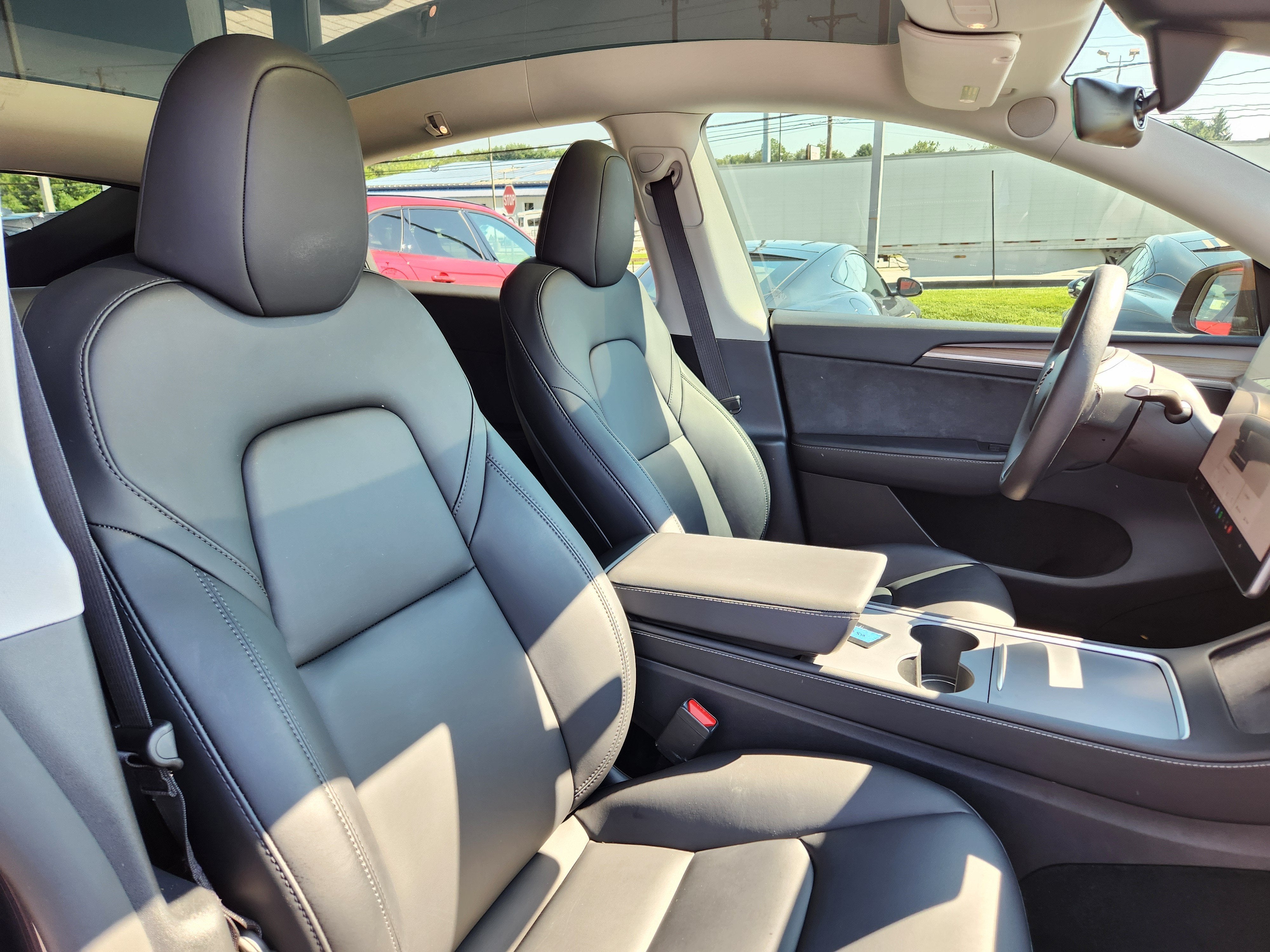 2024 Tesla Model Y Performance