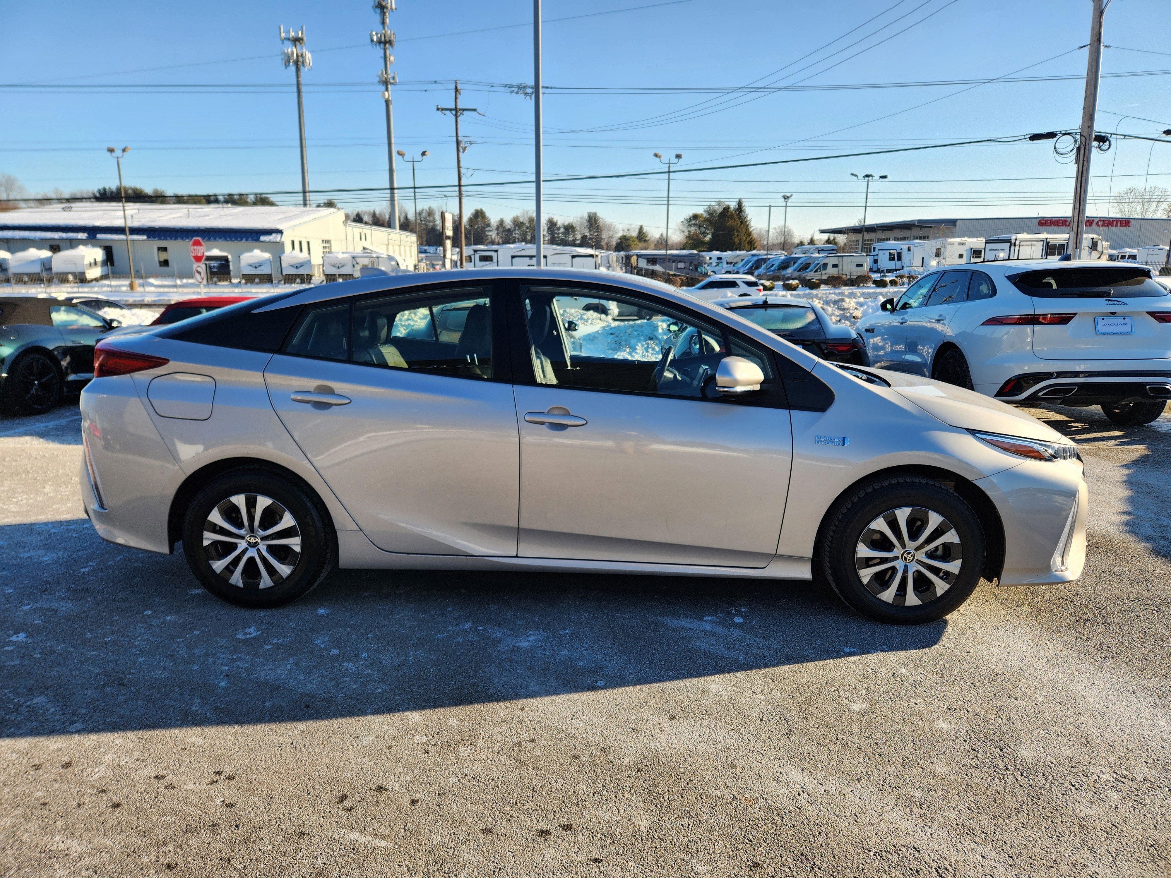 2022 Toyota Prius Prime XLE