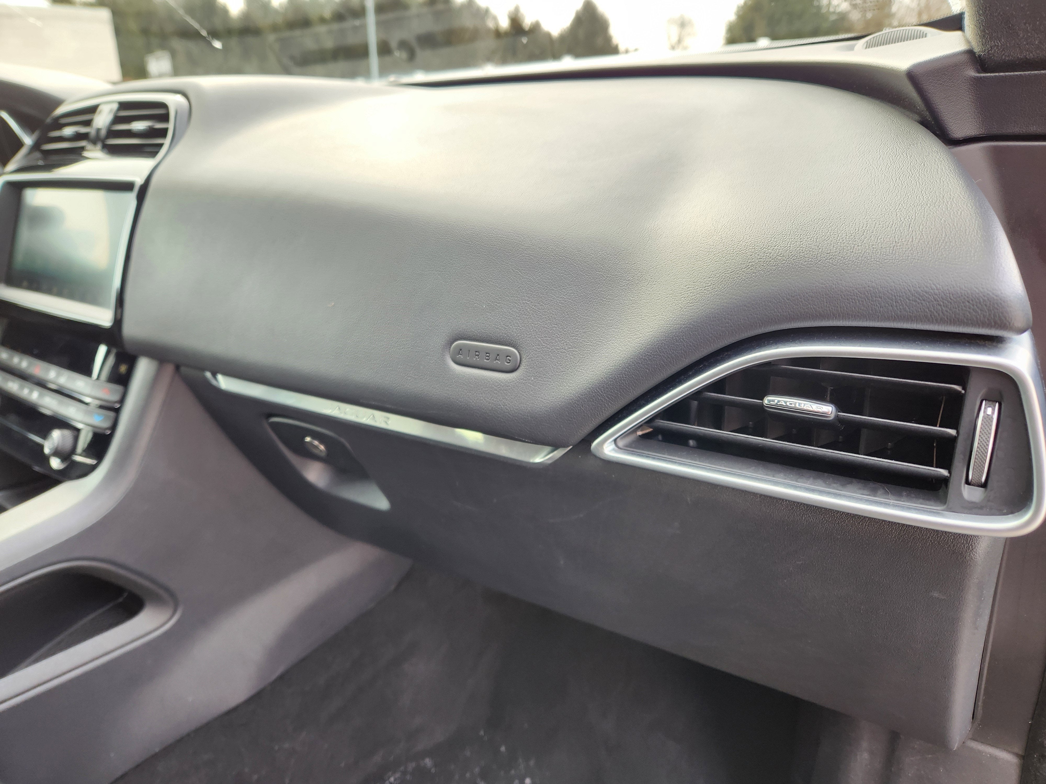 2019 Jaguar F-PACE 25t Premium