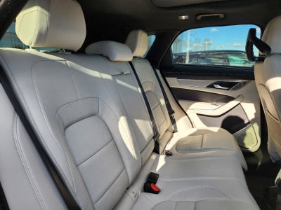 2024 Jaguar F-PACE P250 R-Dynamic S