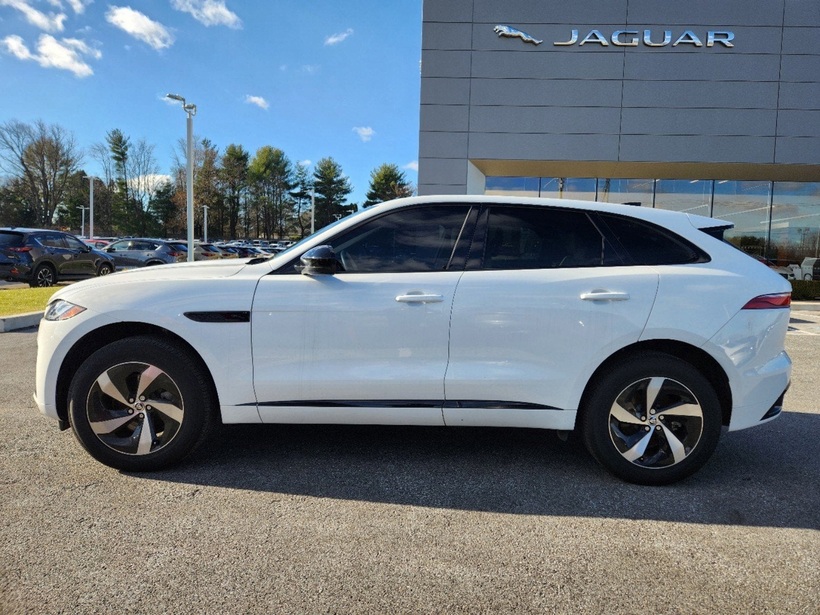 2024 Jaguar F-PACE P250 R-Dynamic S
