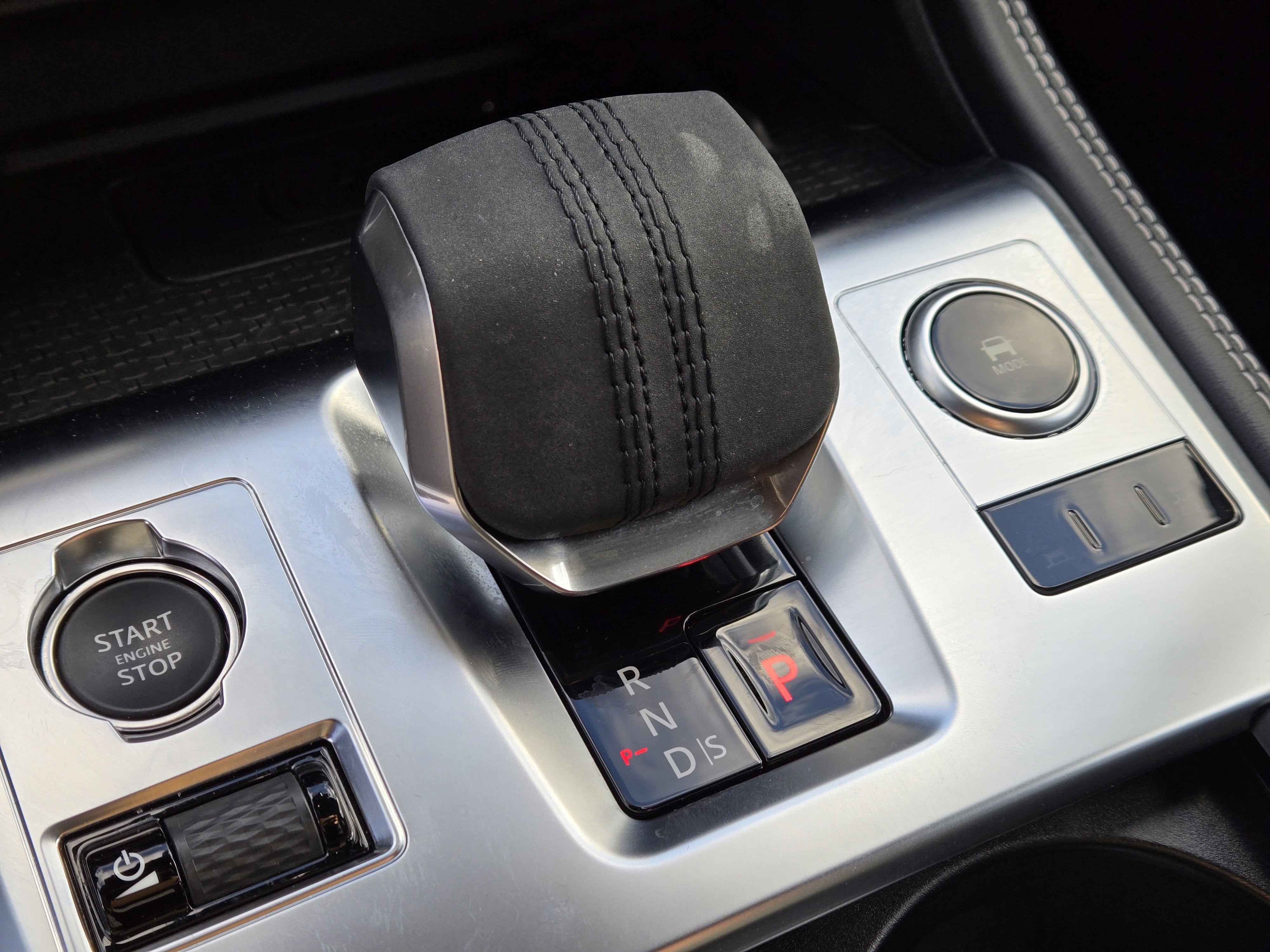 2026 Jaguar F-PACE P250 R-Dynamic S