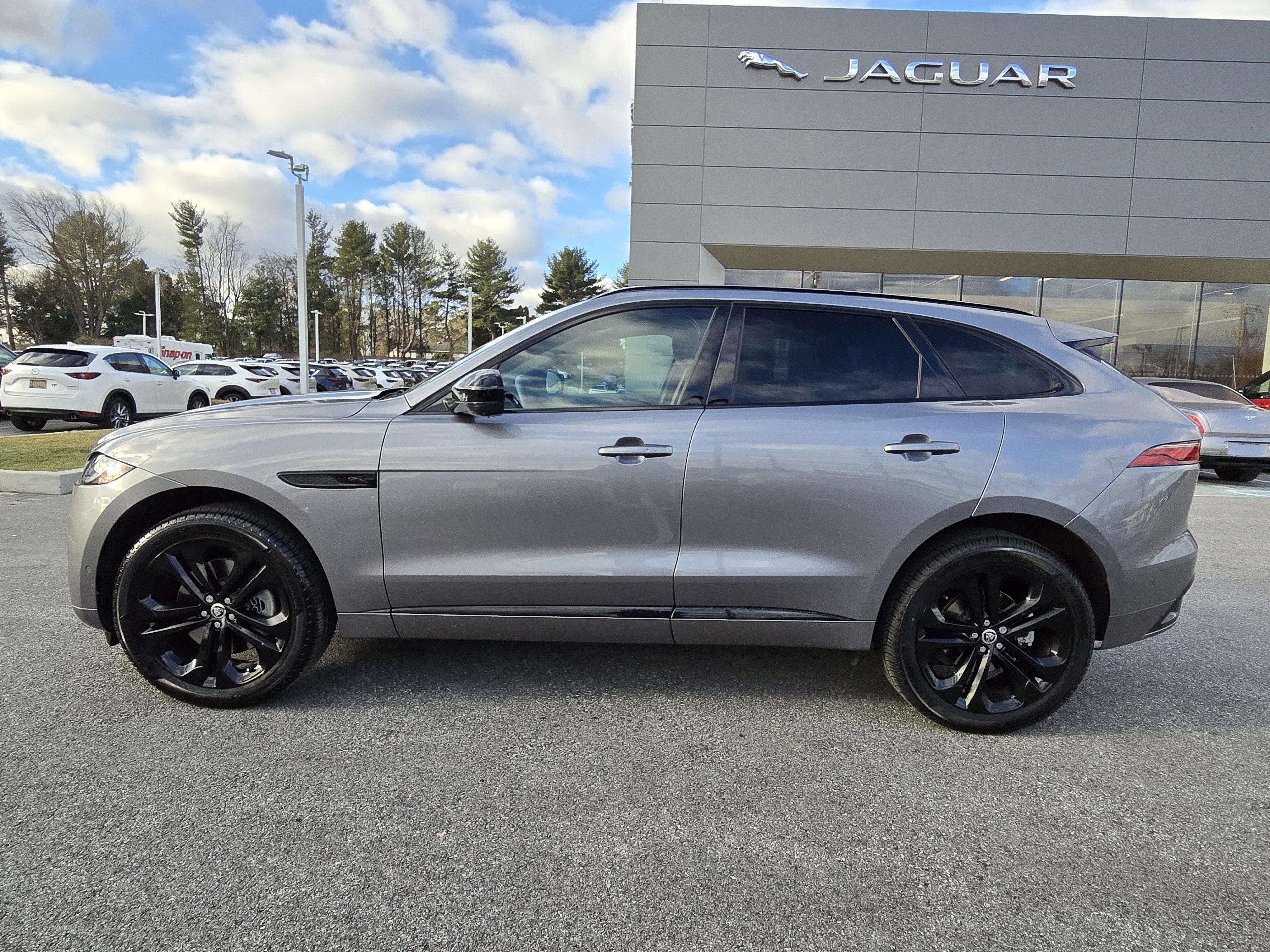 2026 Jaguar F-PACE P250 R-Dynamic S