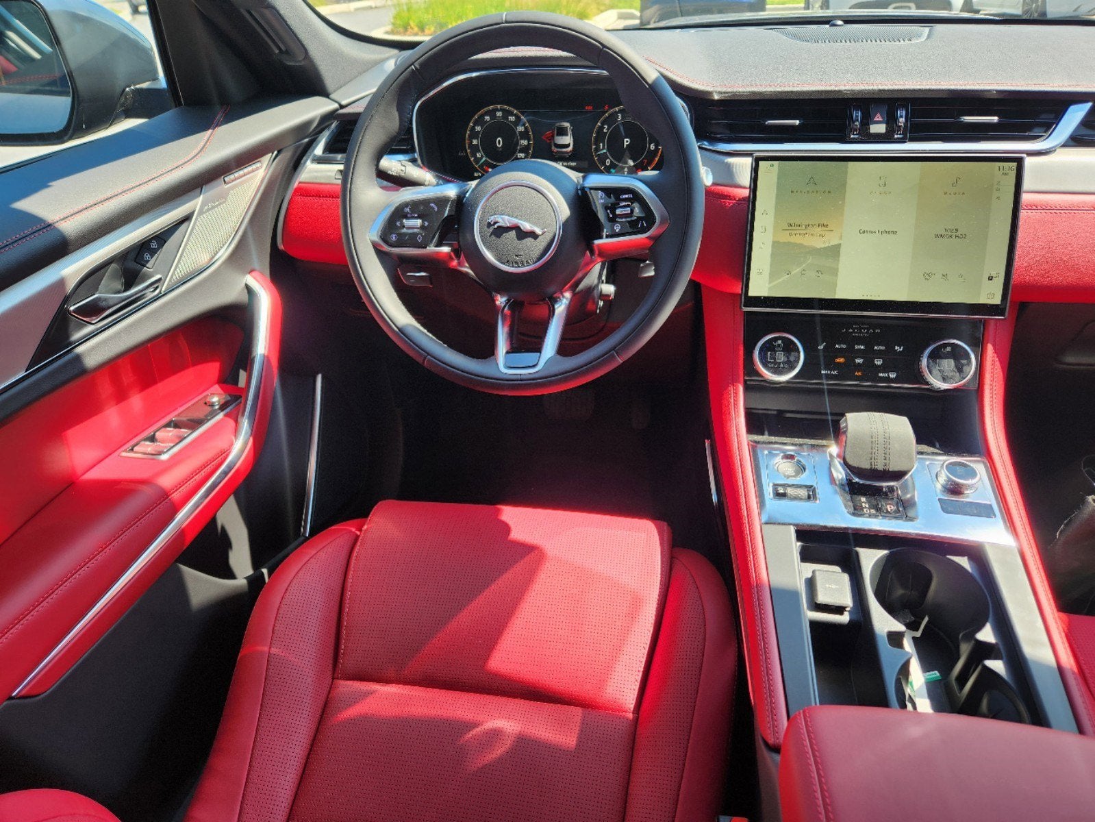 2025 Jaguar F-PACE P250 R-Dynamic S