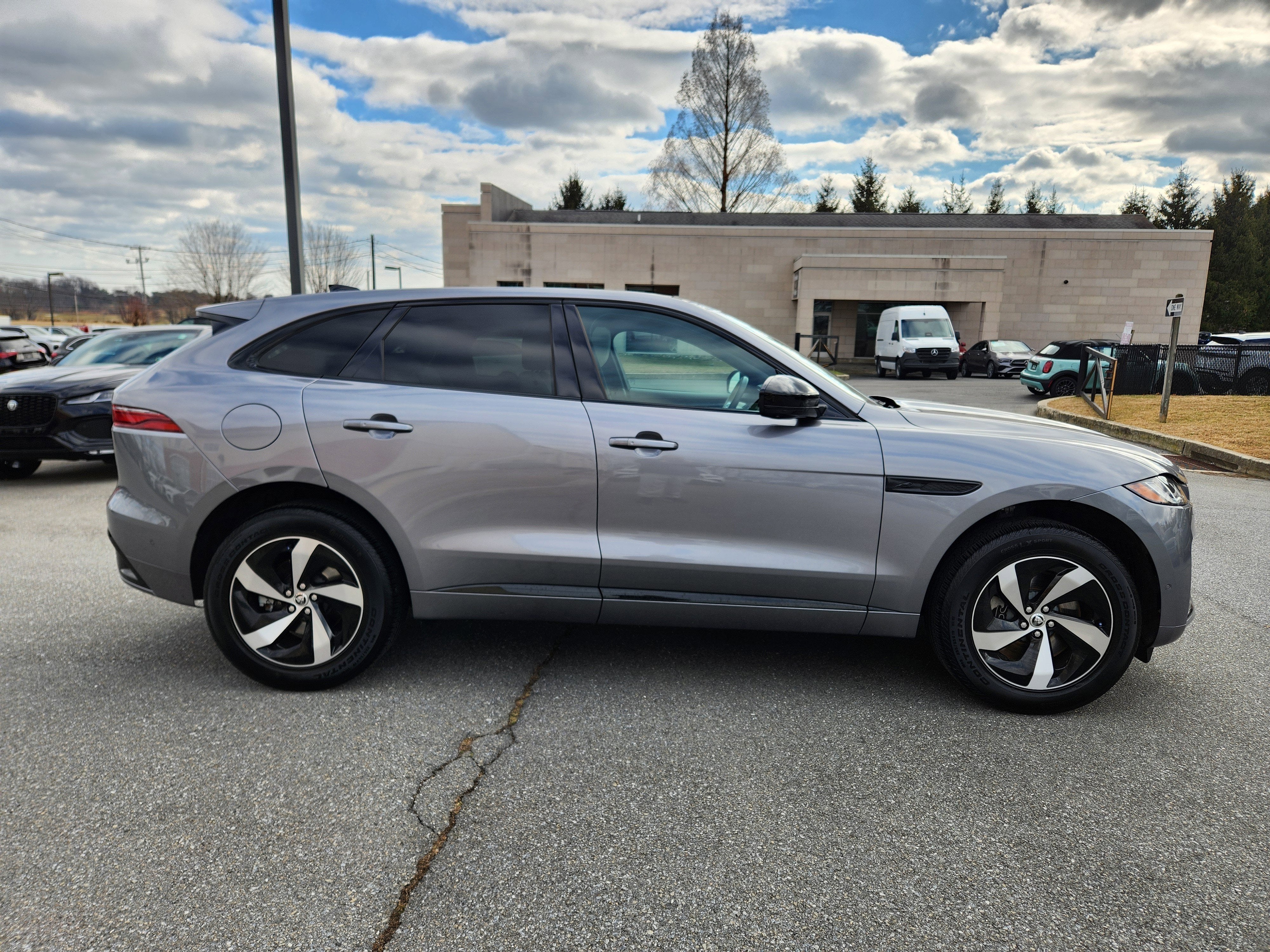 2026 Jaguar F-PACE P250 R-Dynamic S