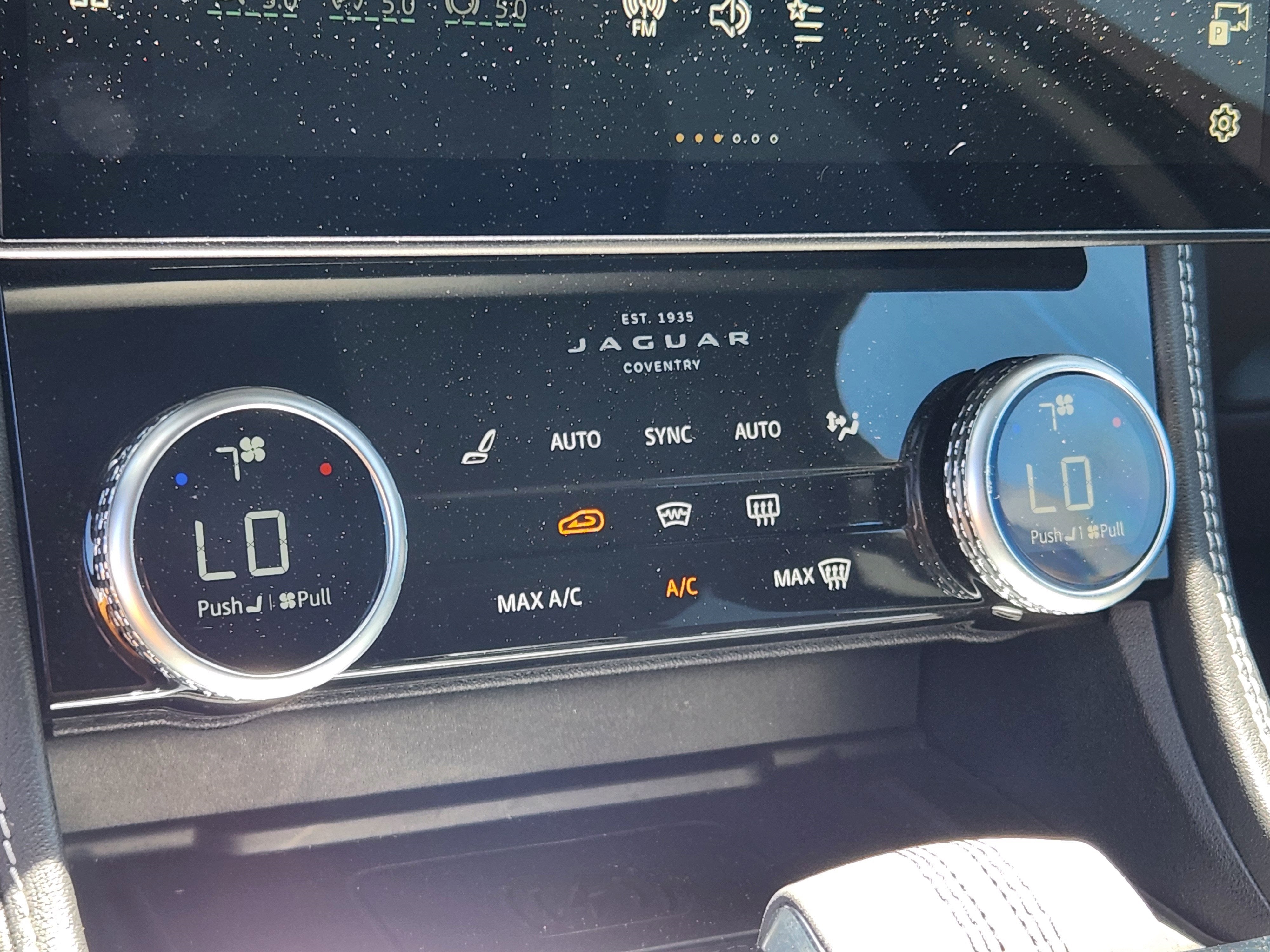 2024 Jaguar F-PACE P400 R-Dynamic S