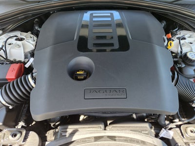 2024 Jaguar F-PACE P400 R-Dynamic S