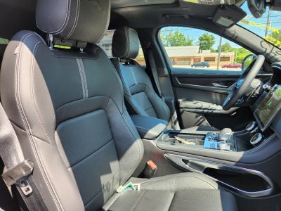 2024 Jaguar F-PACE P400 R-Dynamic S