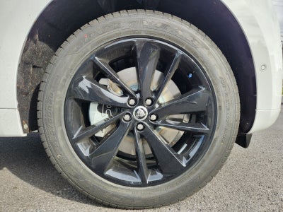 2024 Jaguar F-PACE P400 R-Dynamic S