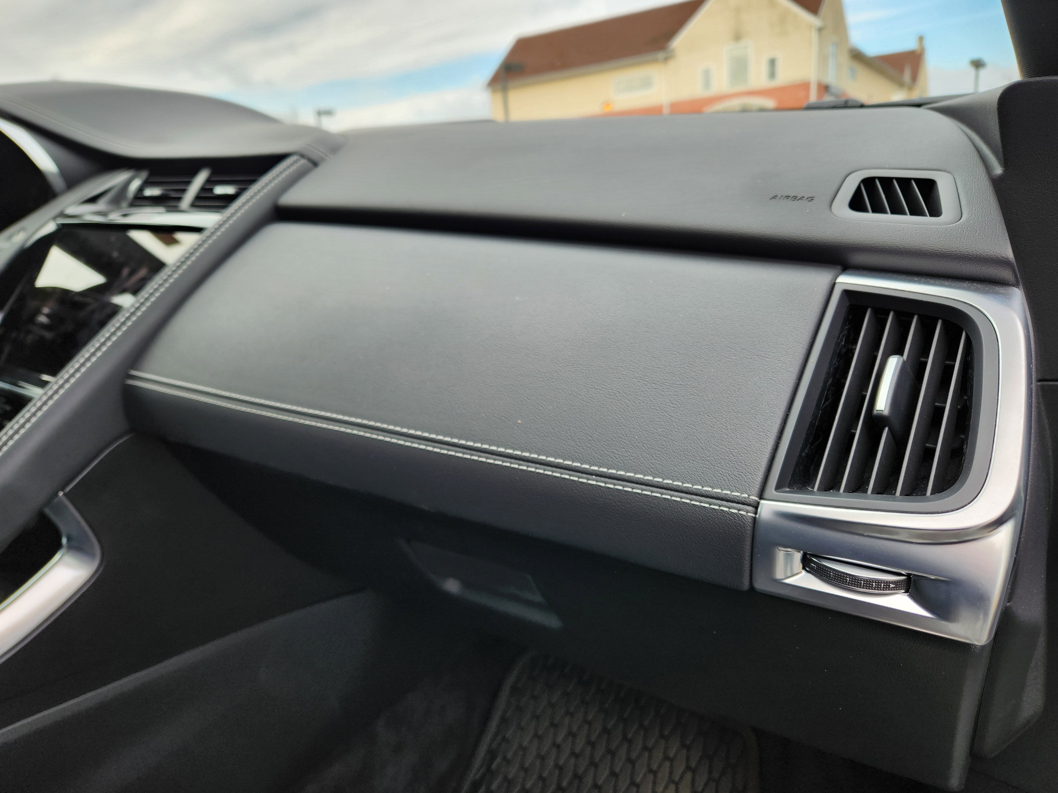 2024 Jaguar E-PACE P250