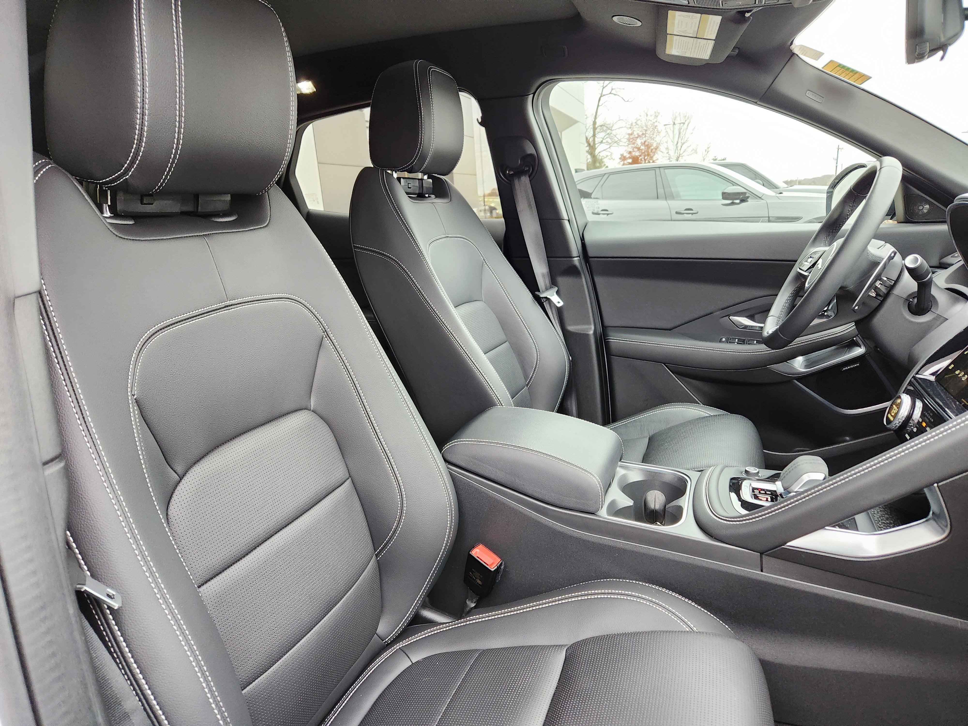 2024 Jaguar E-PACE P250