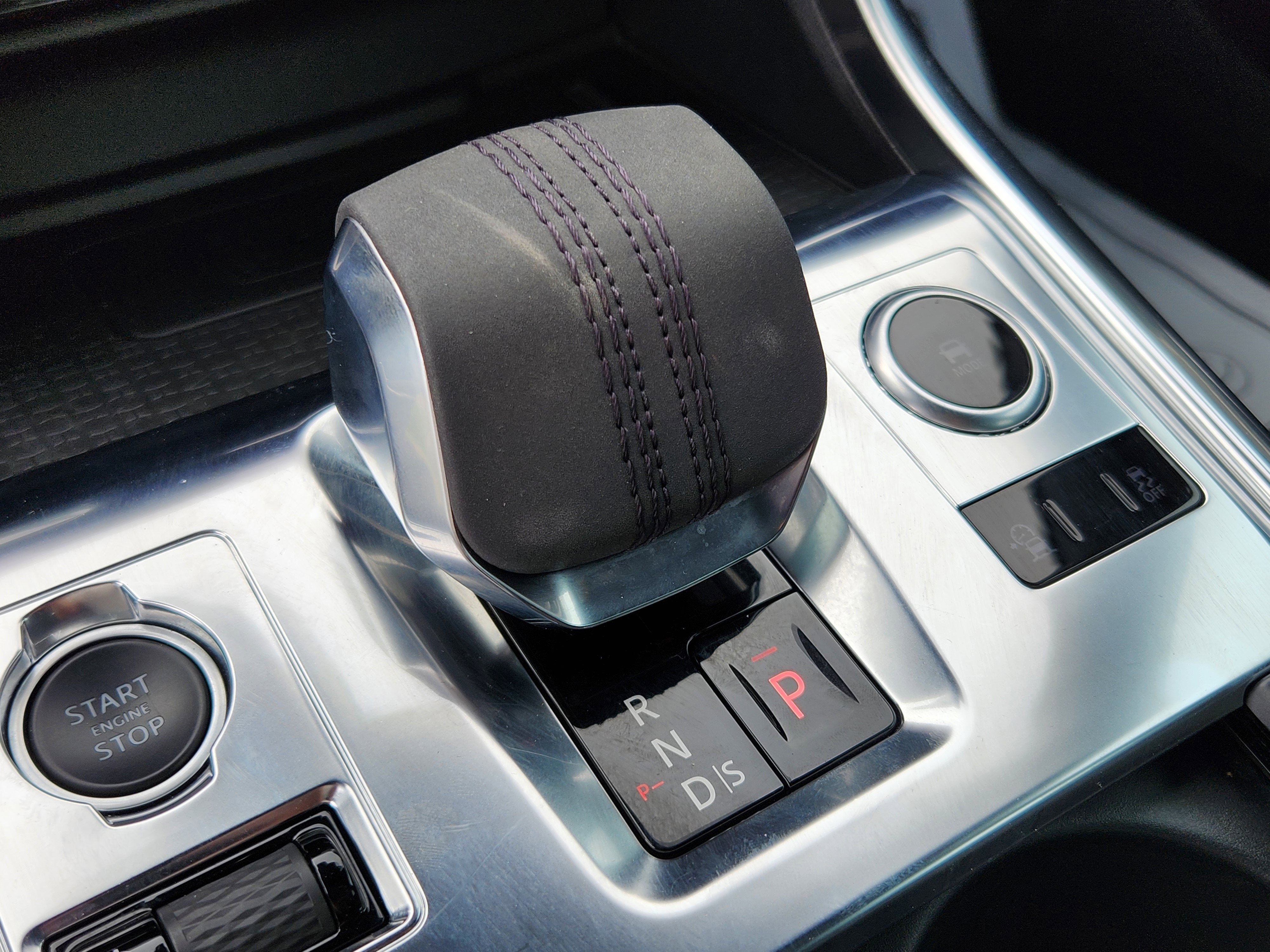 2021 Jaguar XF R-Dynamic SE