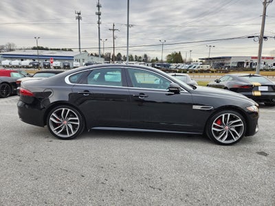 2022 Jaguar XF R-Dynamic SE