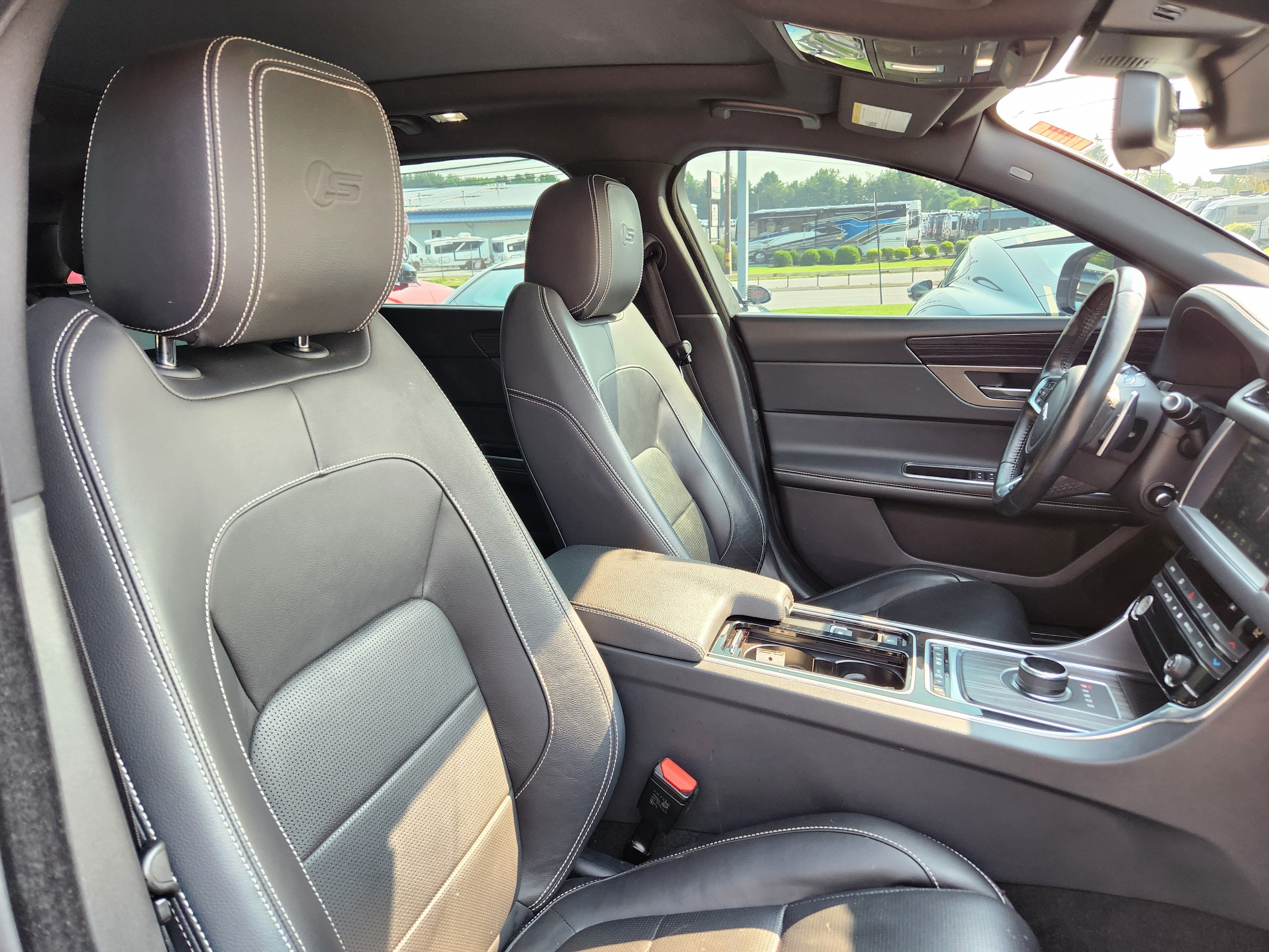 2018 Jaguar XF First Edition