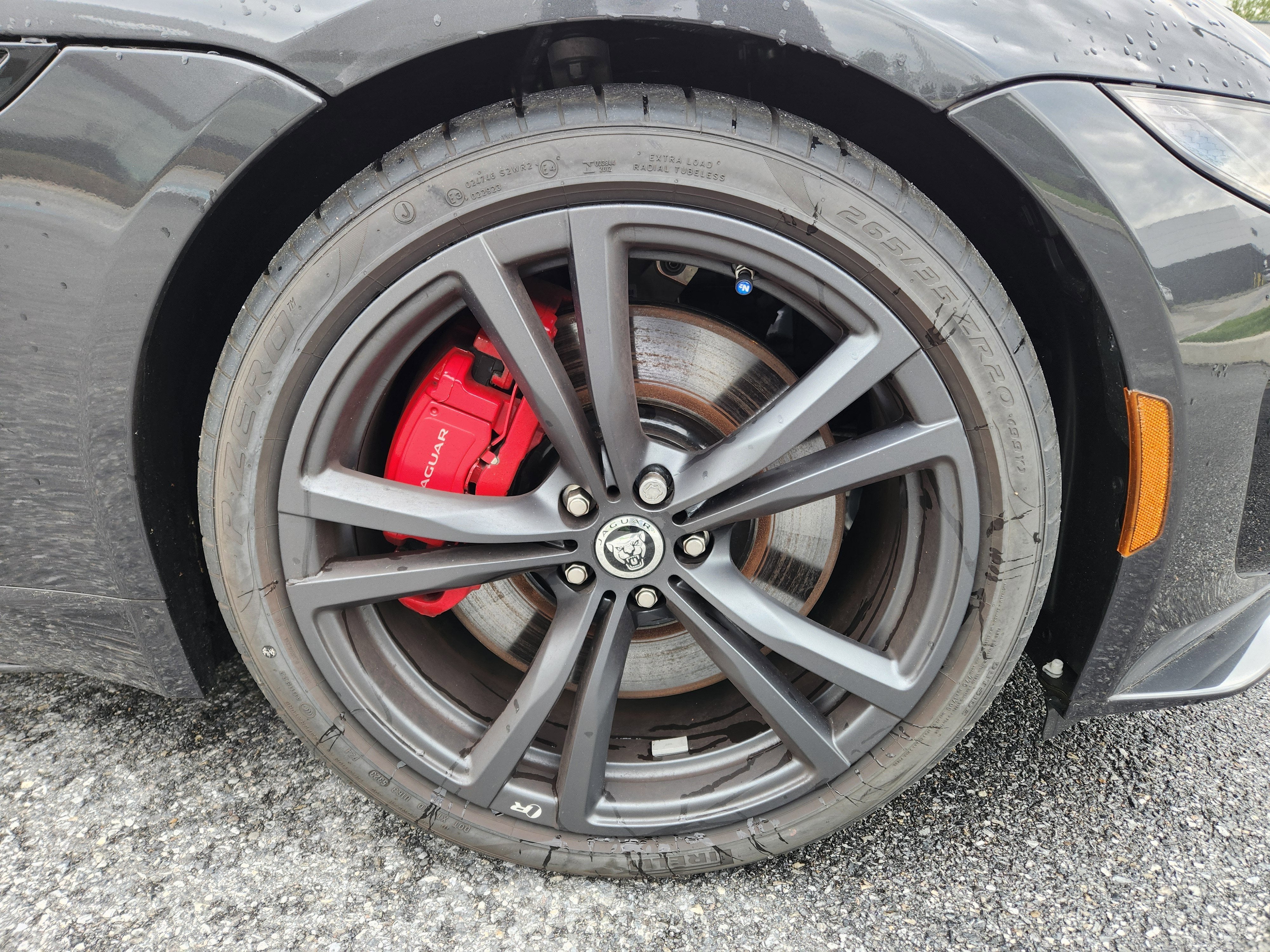 2024 Jaguar F-TYPE P575 R75