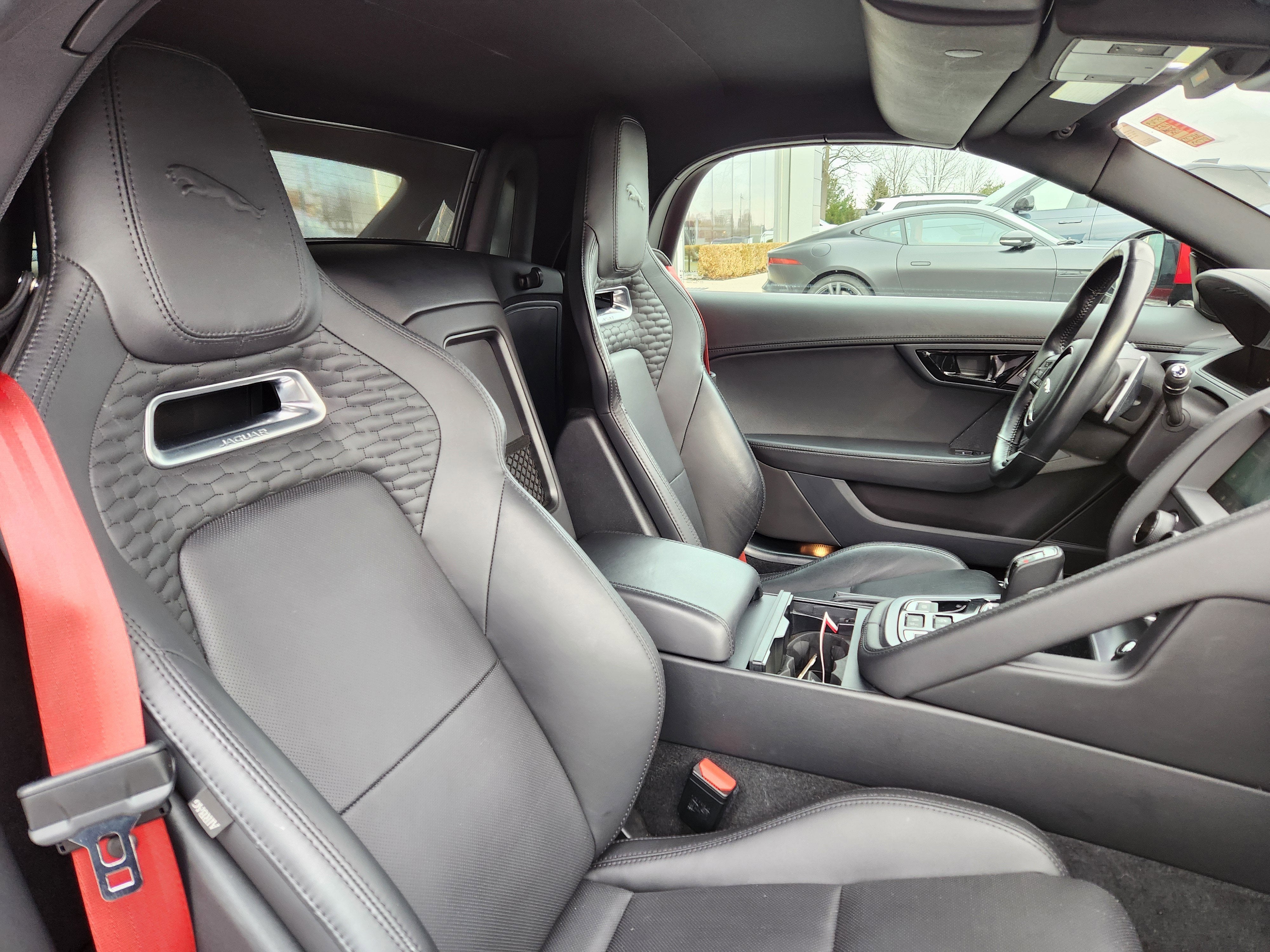 2022 Jaguar F-TYPE P450 R-Dynamic