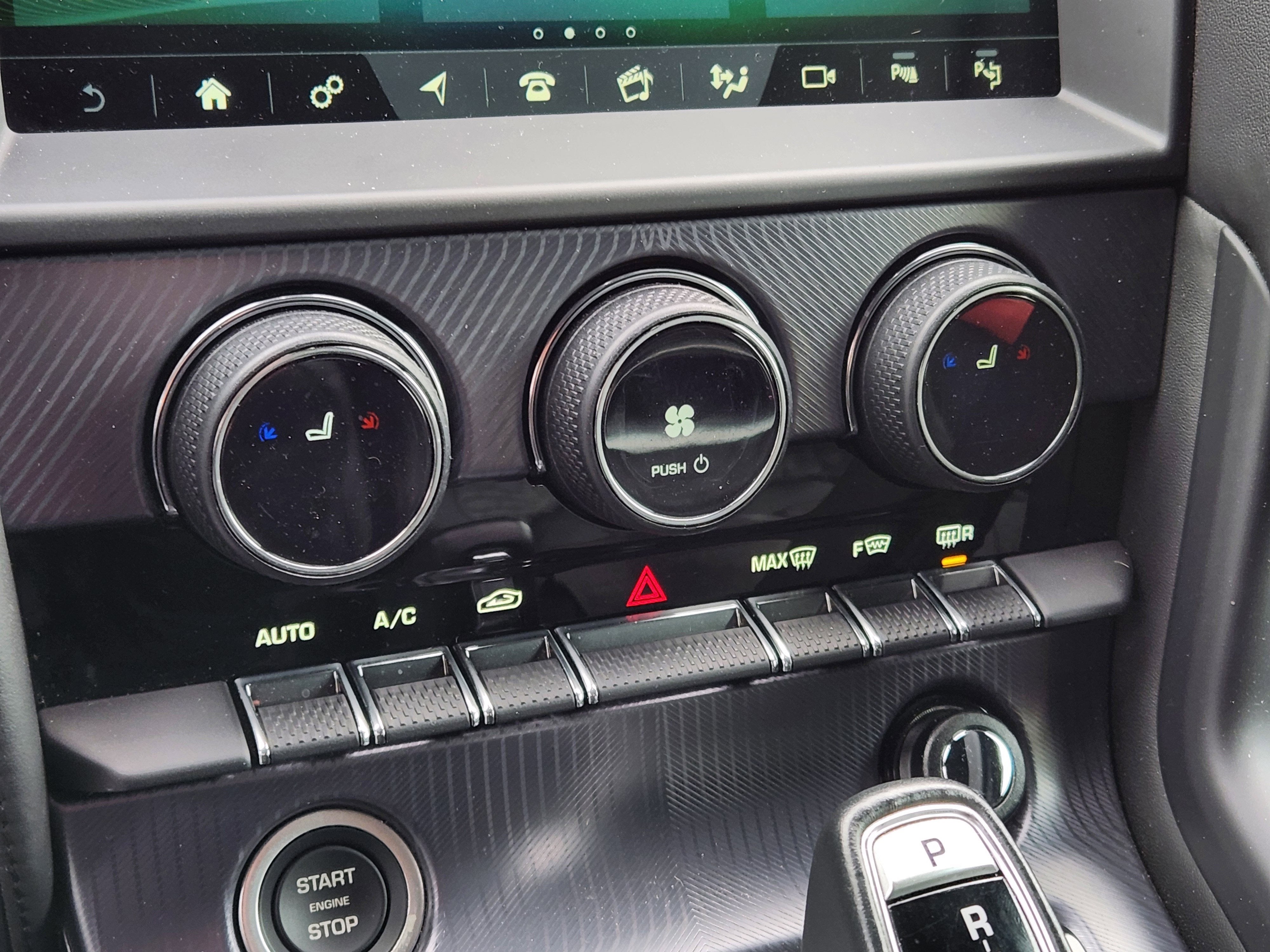 2022 Jaguar F-TYPE P450 R-Dynamic