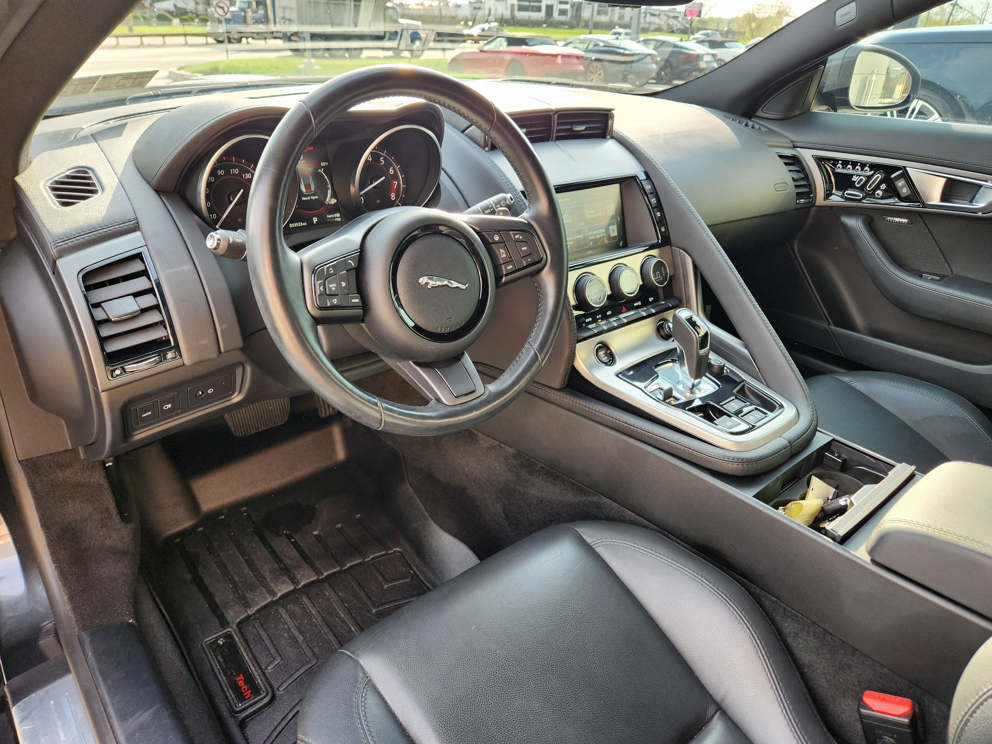 2017 Jaguar F-TYPE Premium