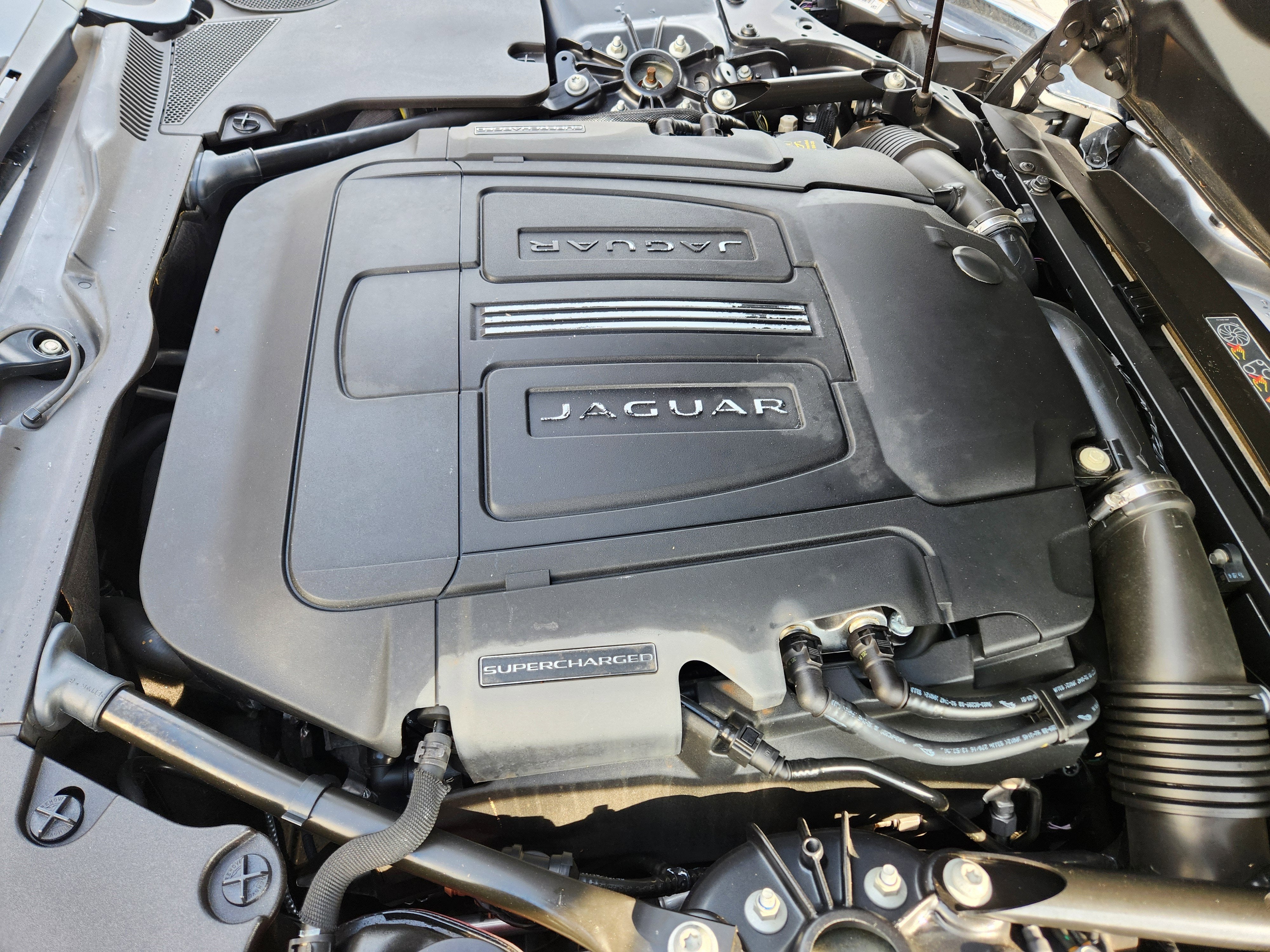 2017 Jaguar F-TYPE Premium