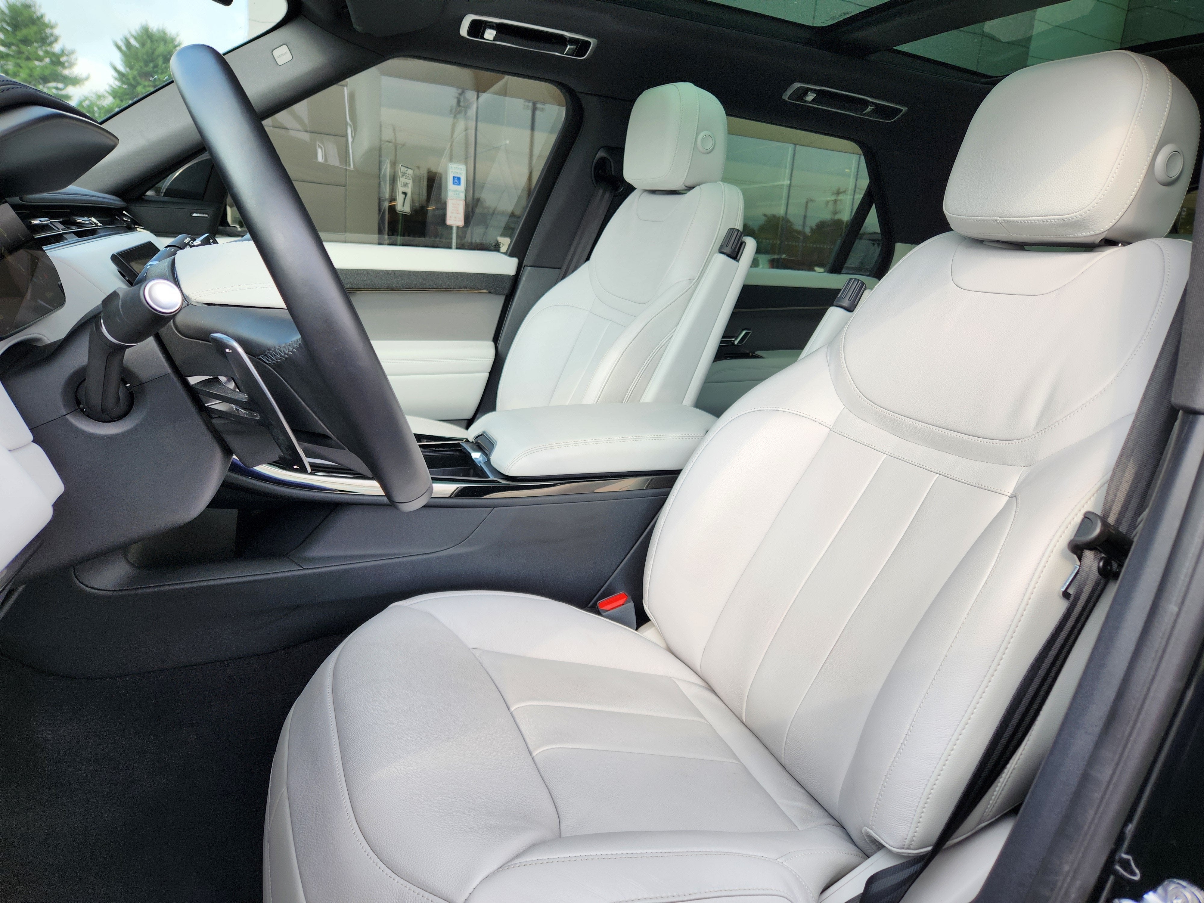 2025 Land Rover Range Rover Sport S