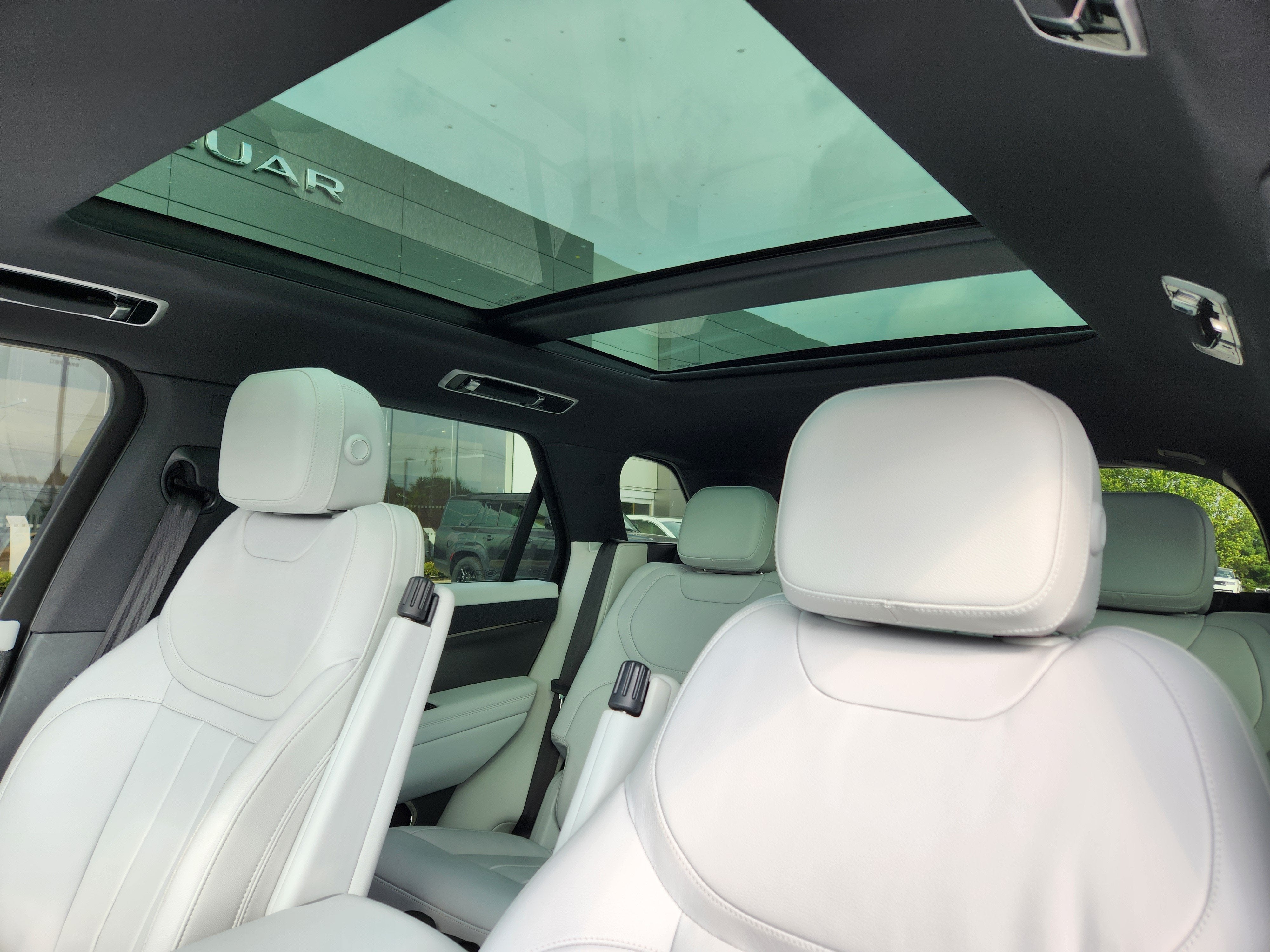 2025 Land Rover Range Rover Sport S