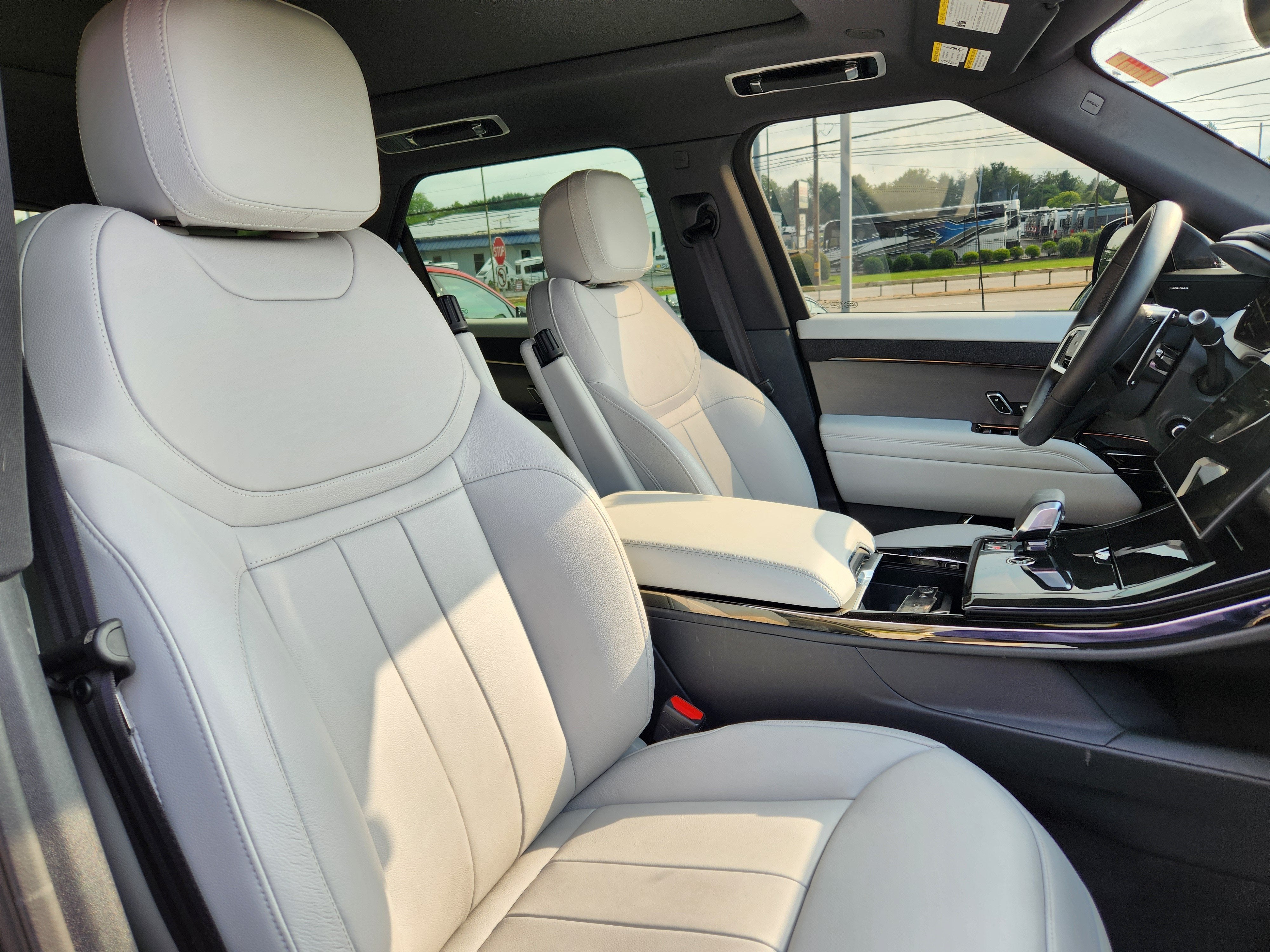 2025 Land Rover Range Rover Sport S