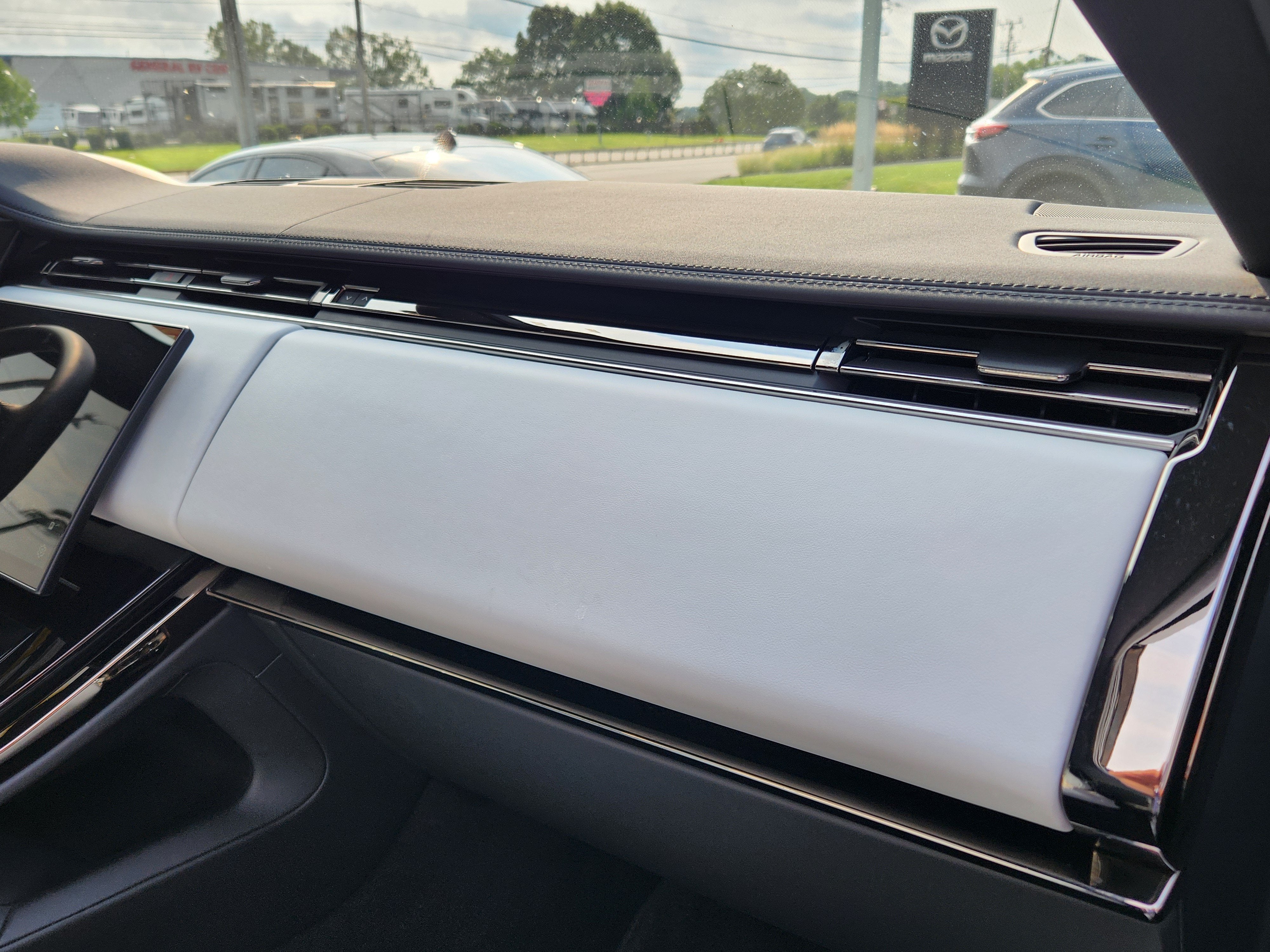 2025 Land Rover Range Rover Sport S