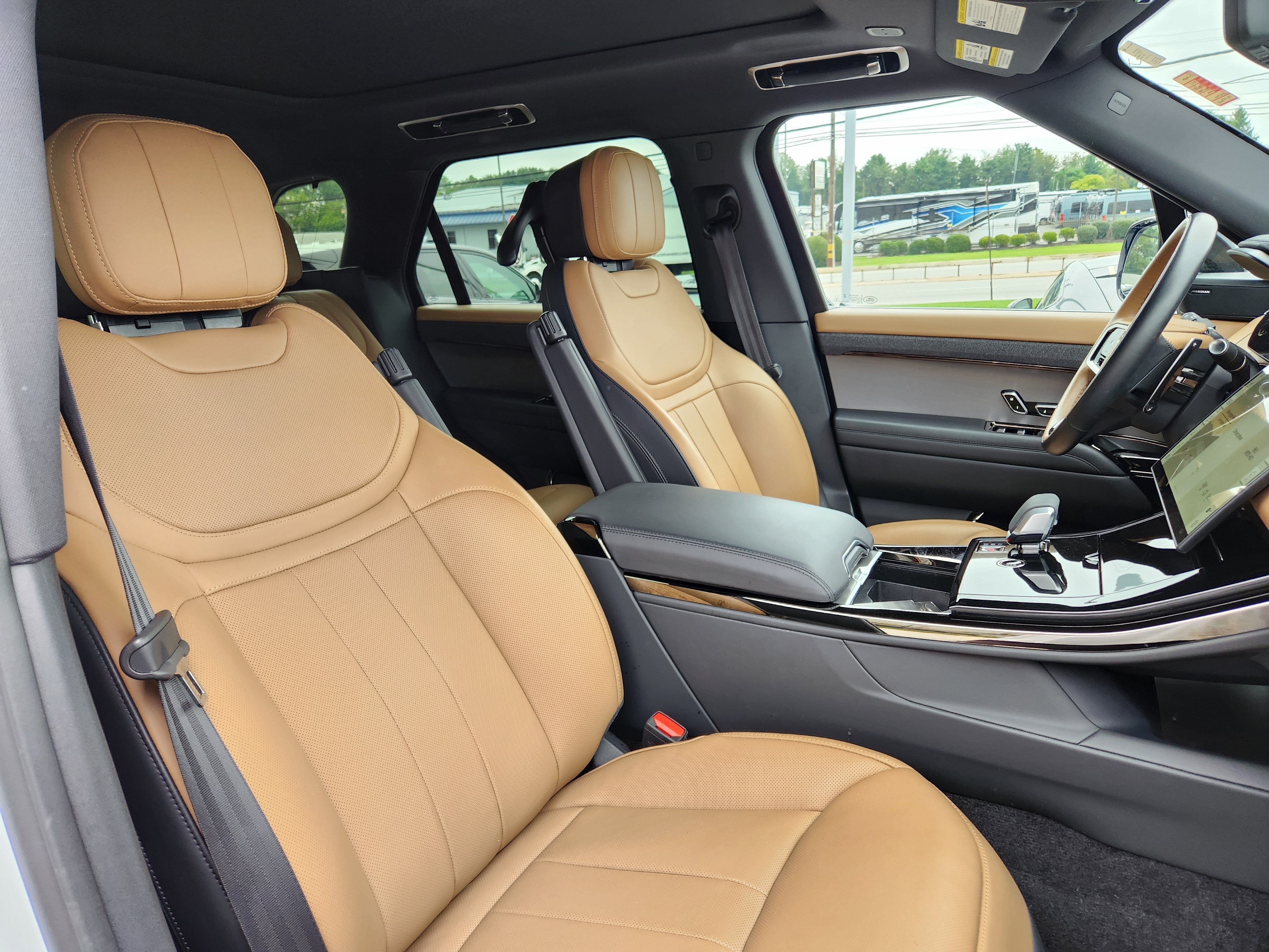 2025 Land Rover Range Rover Sport Plug-in Hybrid Dynamic SE