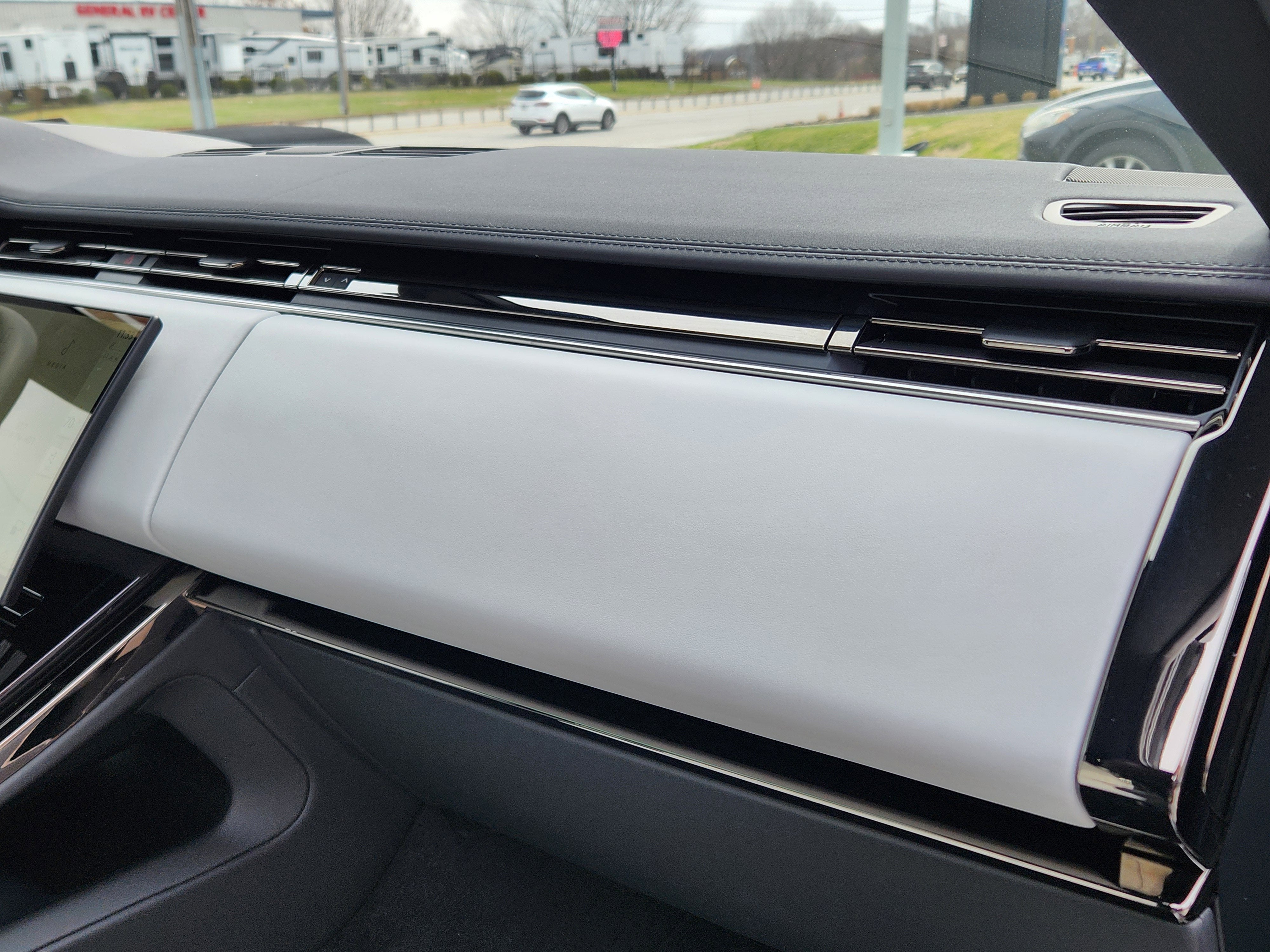 2025 Land Rover Range Rover Sport Dynamic SE