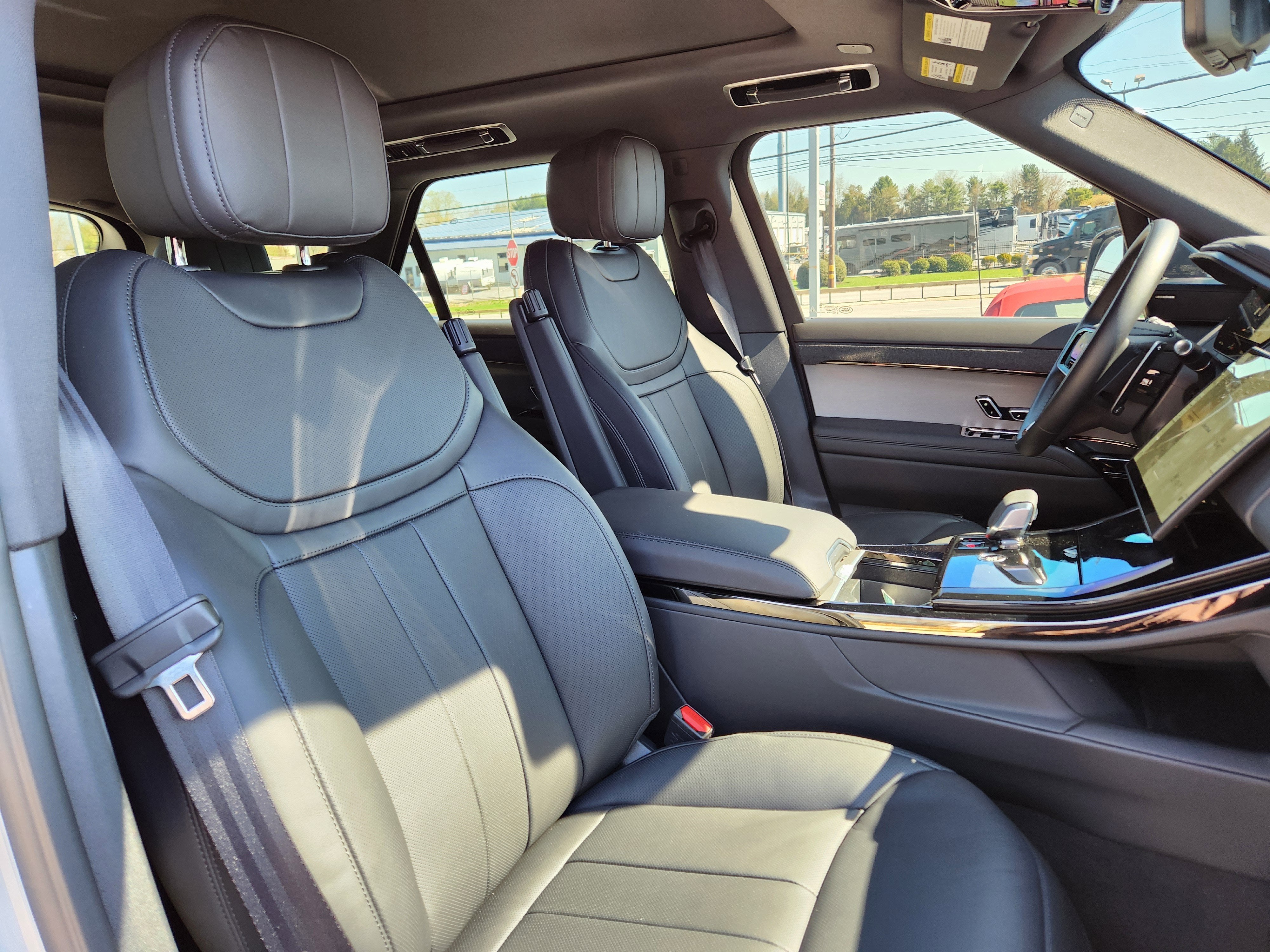 2025 Land Rover Range Rover Sport Dynamic SE