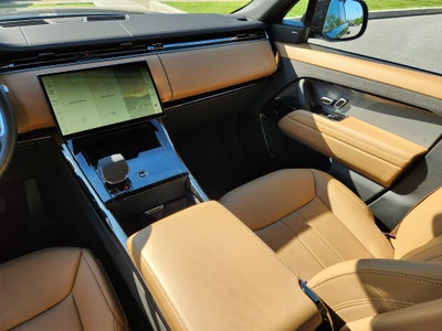 2026 Land Rover Range Rover Sport SE