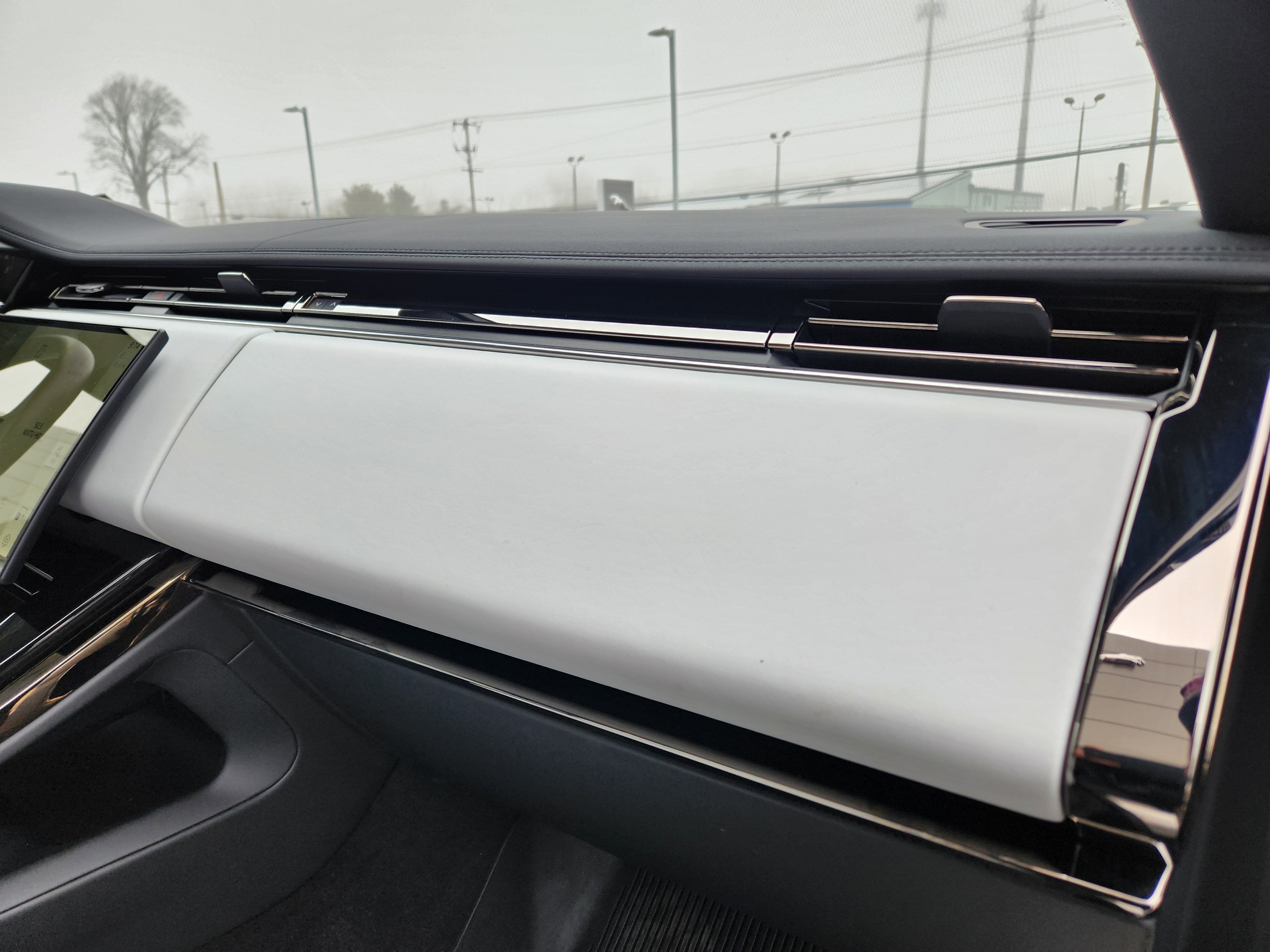 2024 Land Rover Range Rover Sport SE