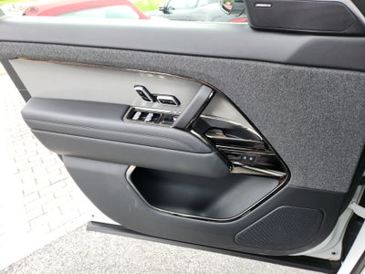 2024 Land Rover Range Rover Sport SE