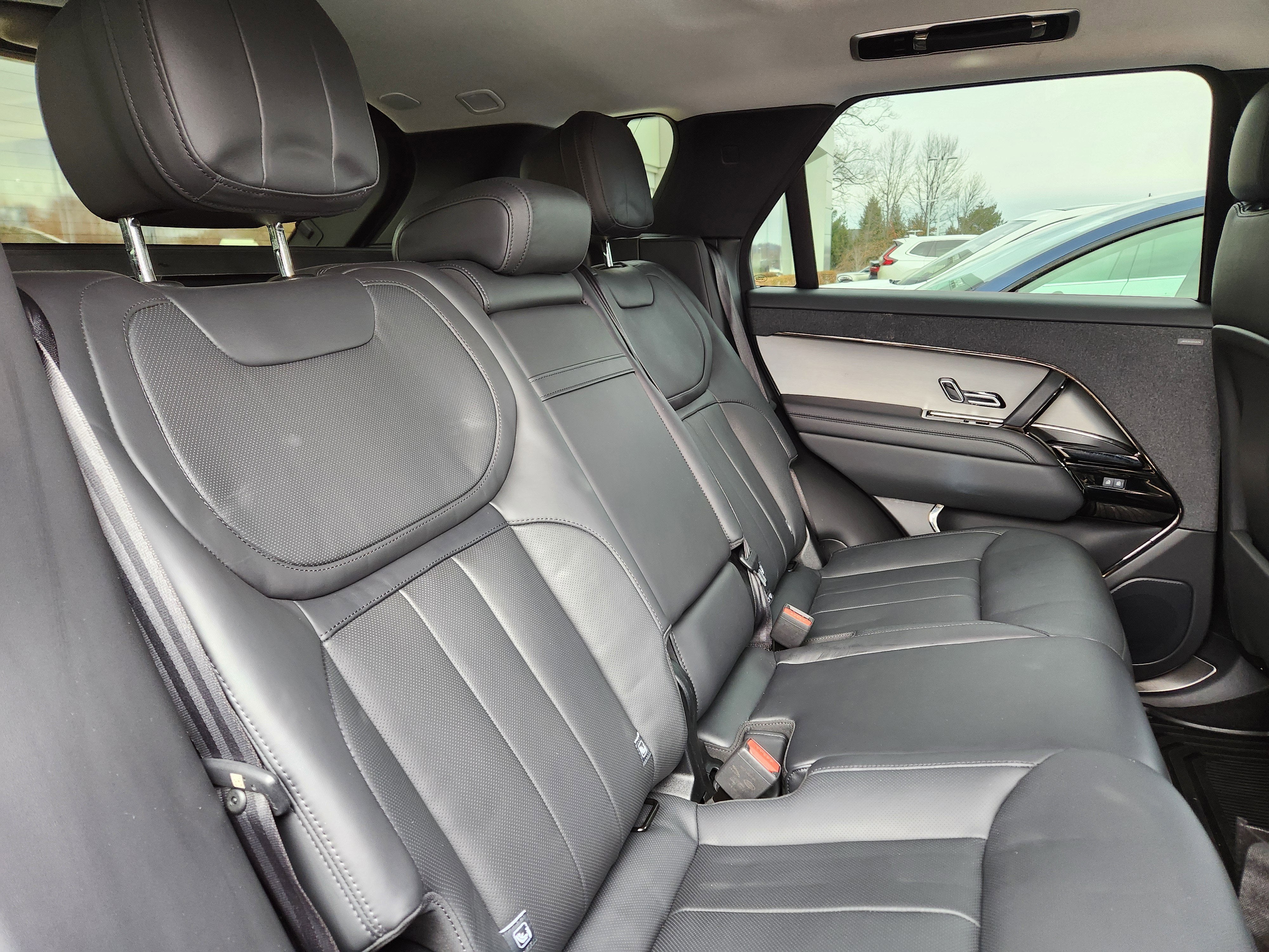 2024 Land Rover Range Rover Sport SE