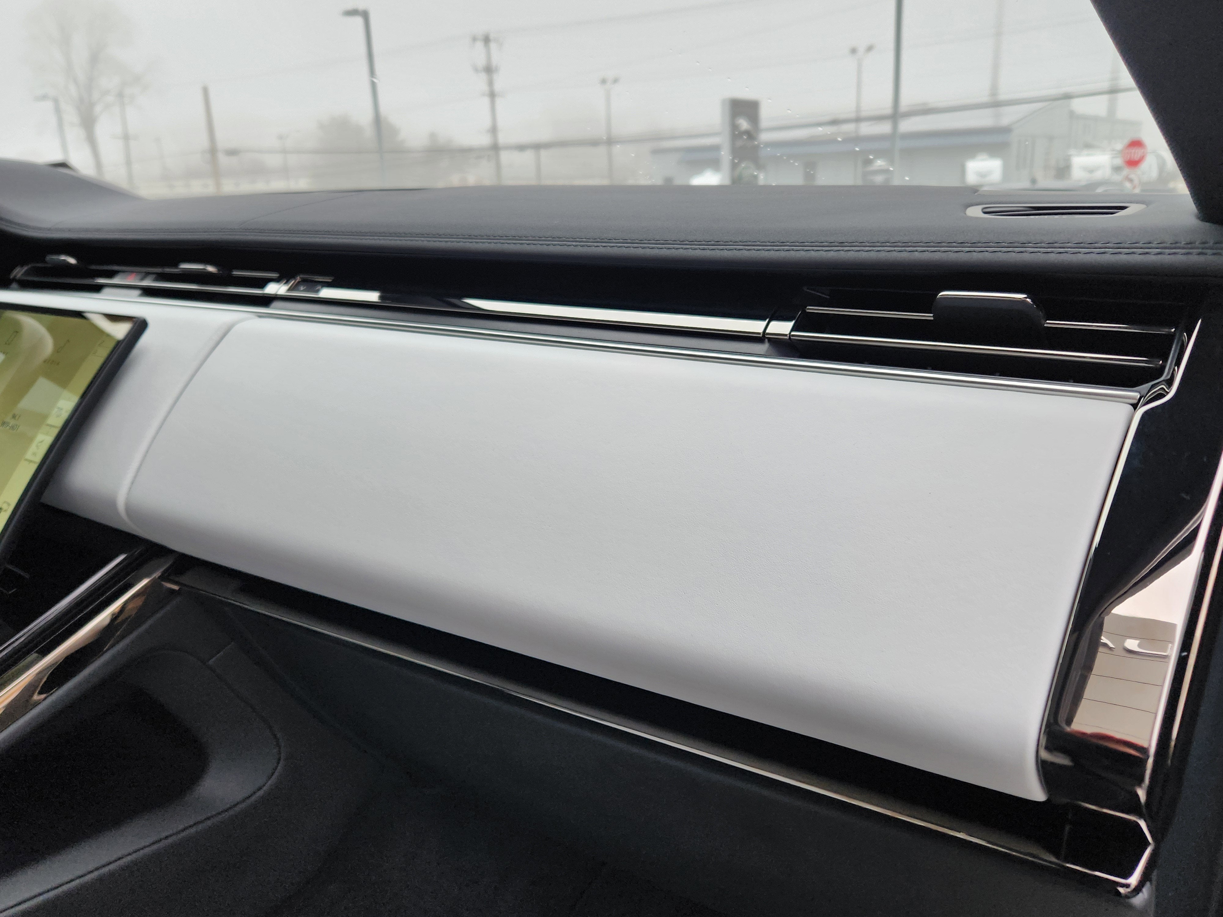 2024 Land Rover Range Rover Sport SE