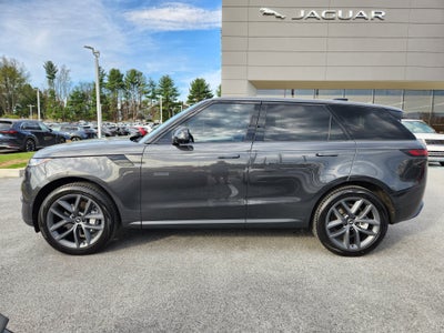 2025 Land Rover Range Rover Sport SE