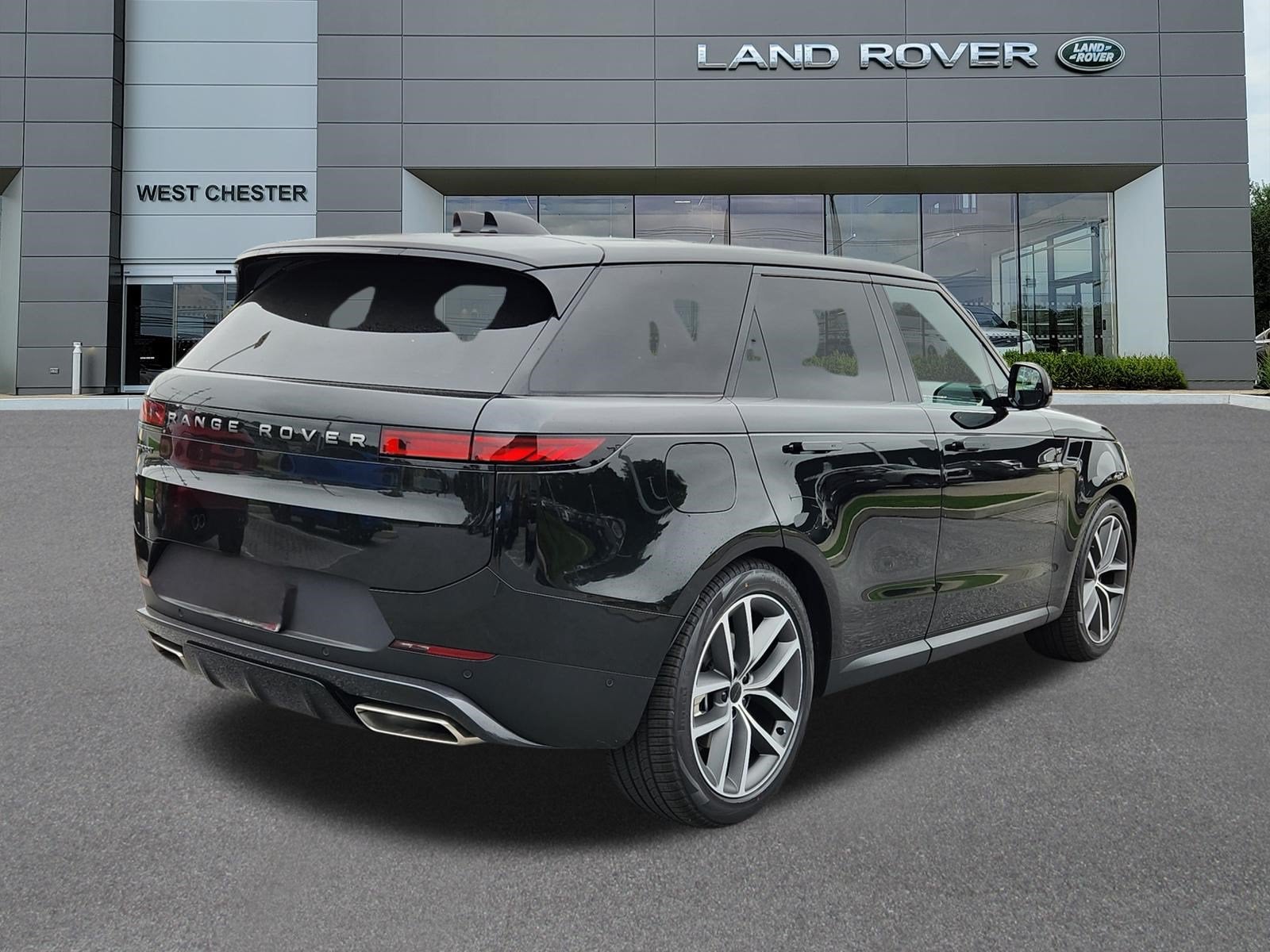 2027 Land Rover Range Rover Sport SE