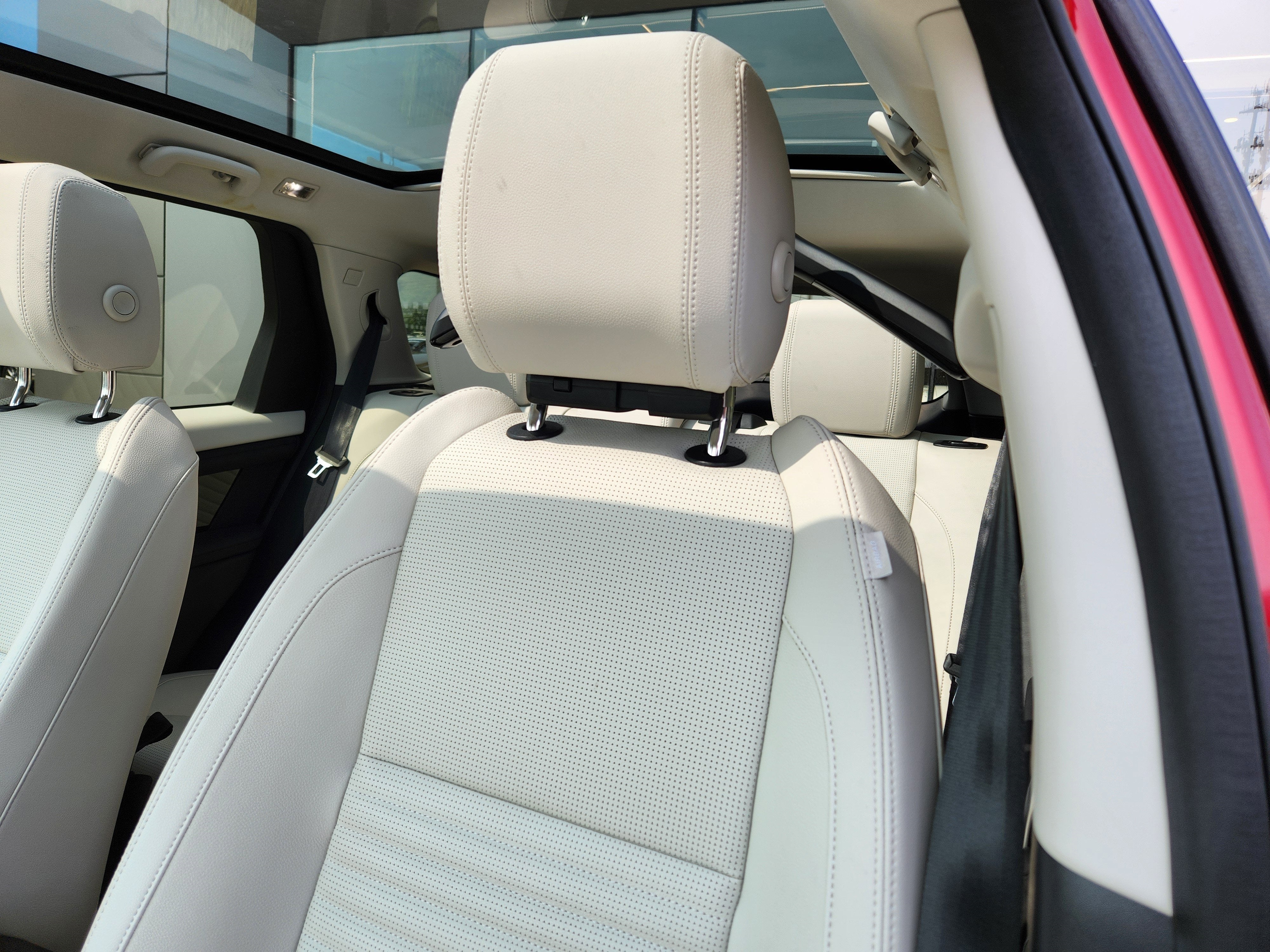 2025 Land Rover Discovery Sport S