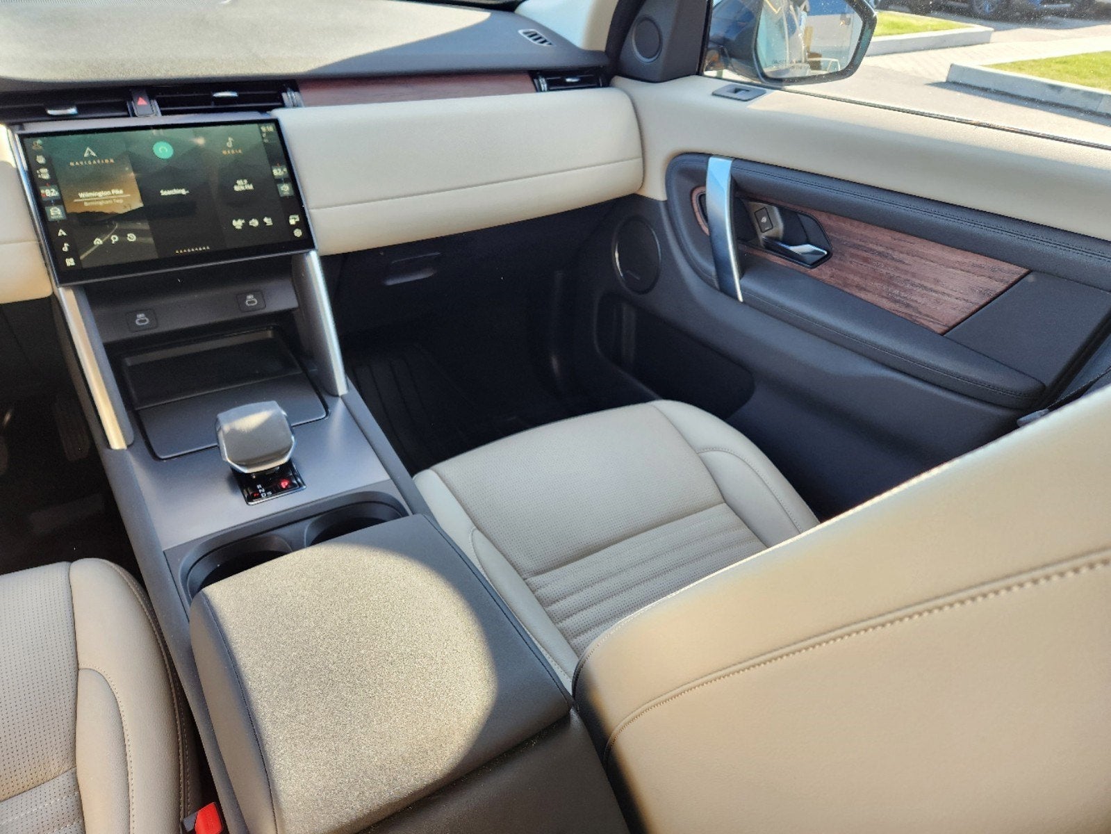 2024 Land Rover Discovery Sport S